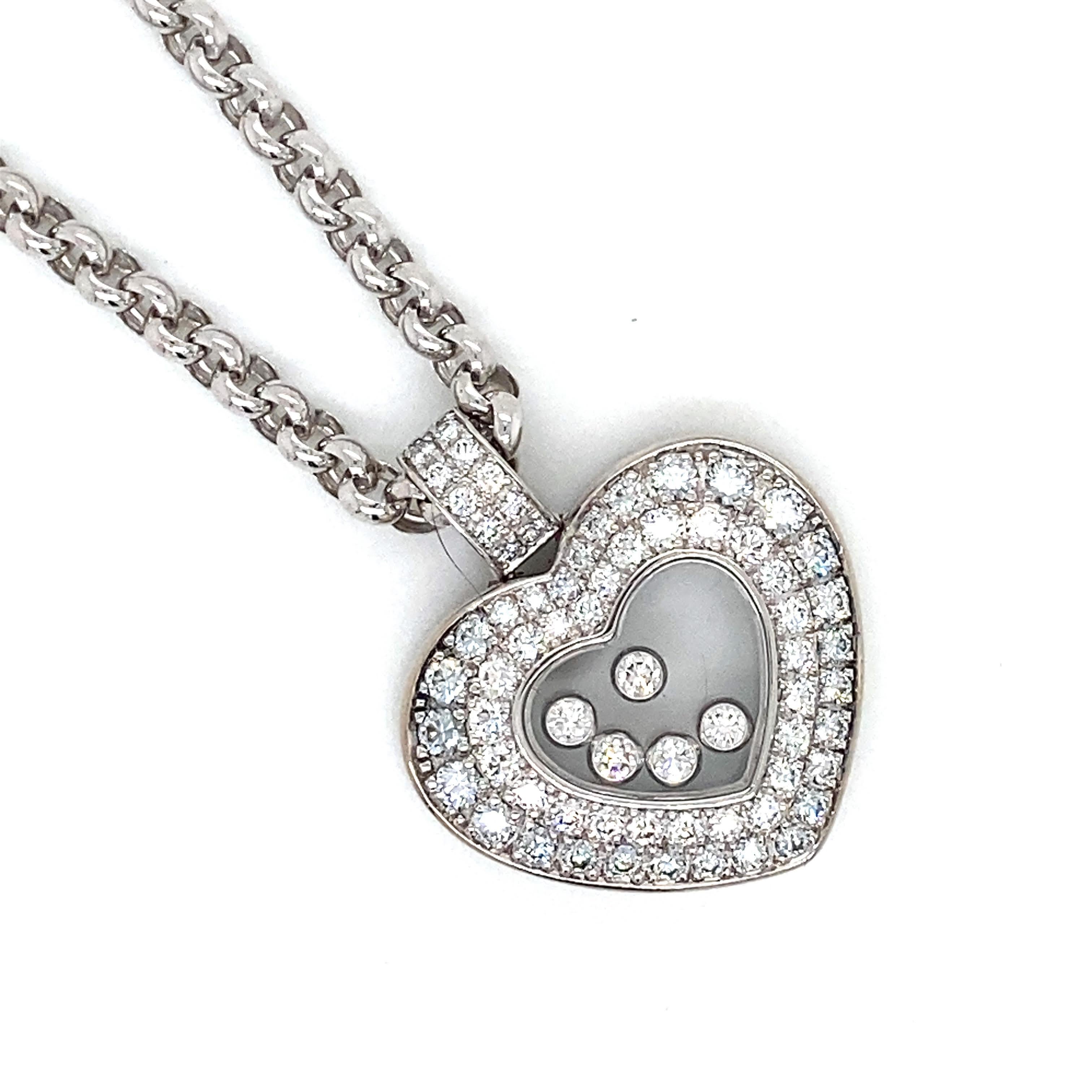 Chopard Happy Diamond Anhänger aus 18 Karat Weißgold mit 1,57 Karat Diamanten im Zustand „Gut“ in Newport Beach, CA