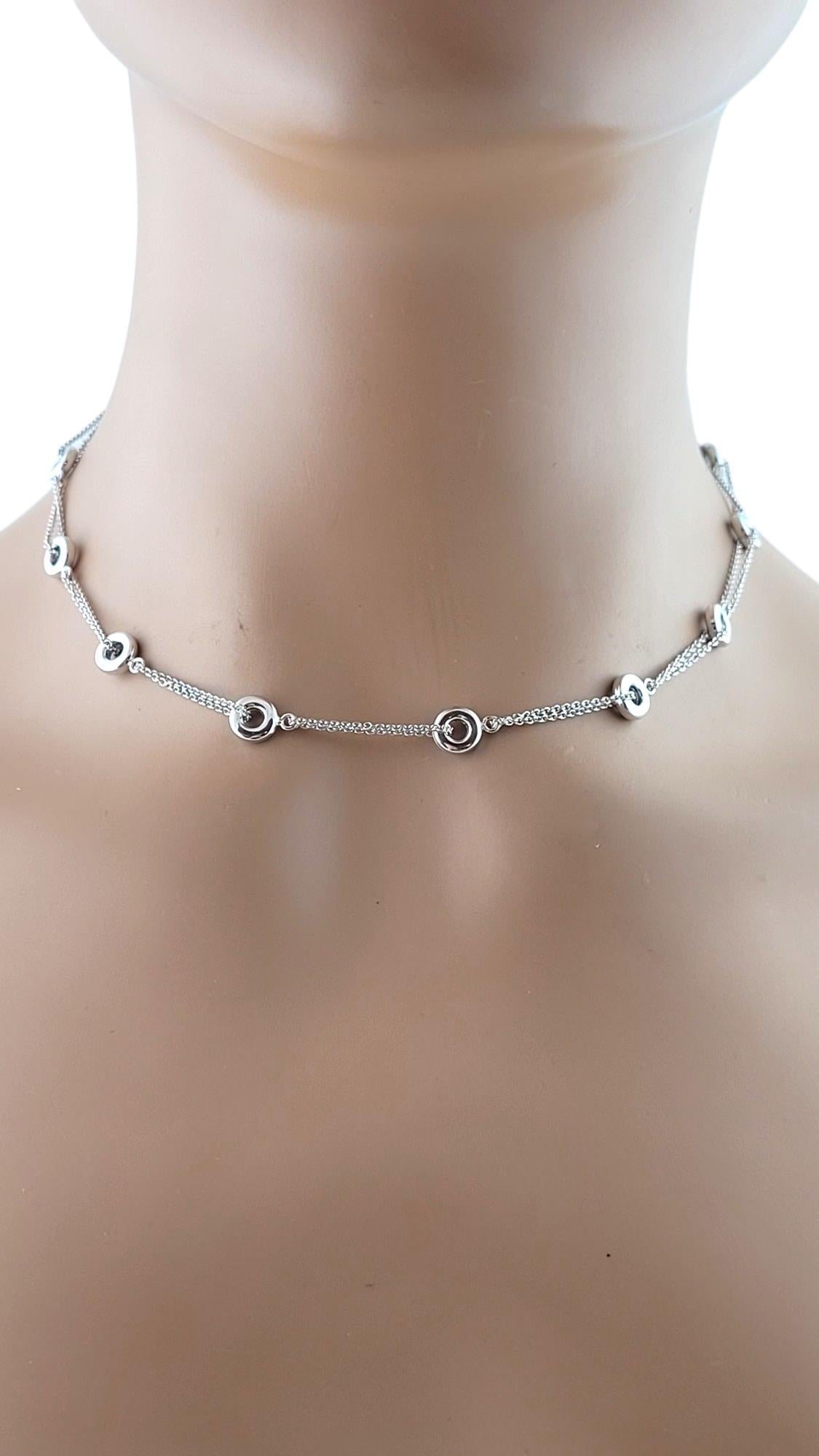 Collana a stazioni con cerchi in oro bianco 18K 17,5