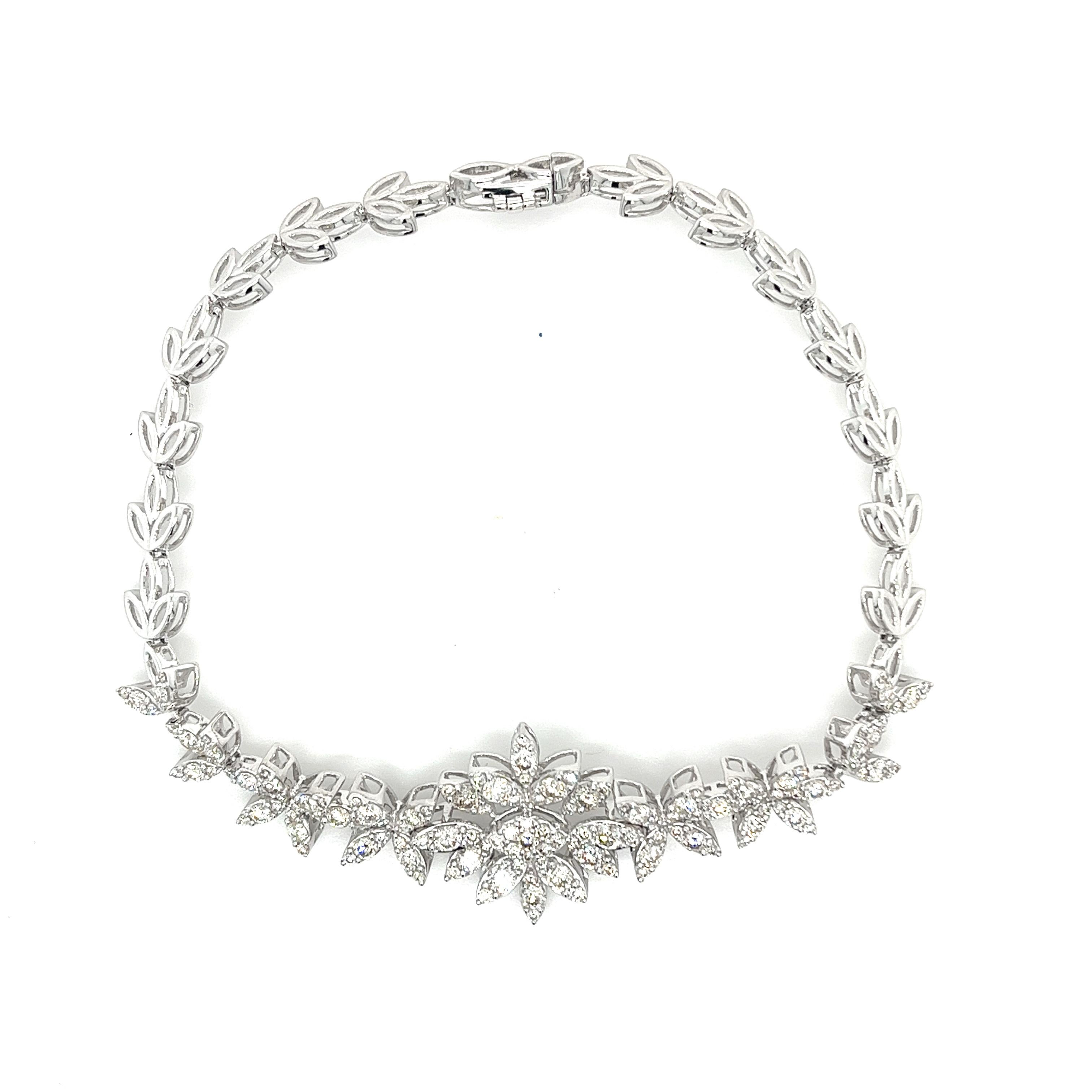 18K White Gold Classic Diamond Bracelet

18K White Gold - 12.12 GM
135 Diamonds - 1.972 CT

This exquisite 18K white gold bracelet features a timeless, classic design accentuated by the stunning brilliance of 1.972 carats of high-quality diamonds.