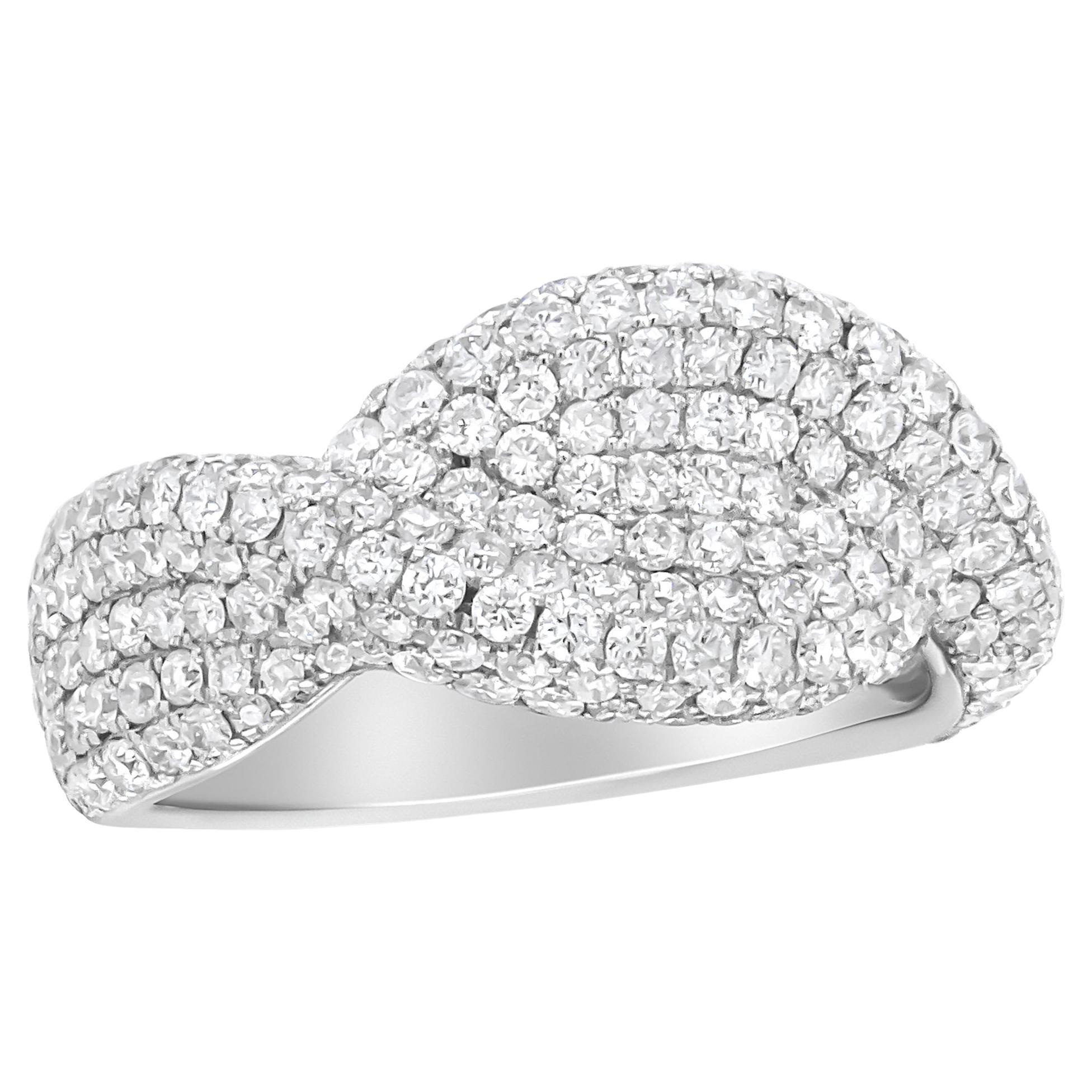 18K White Gold Cluster 2 1/4 Carat Diamond Fashion Ring For Sale