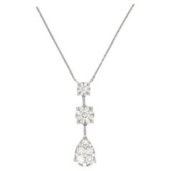 18K White Gold Cluster Diamond Necklace