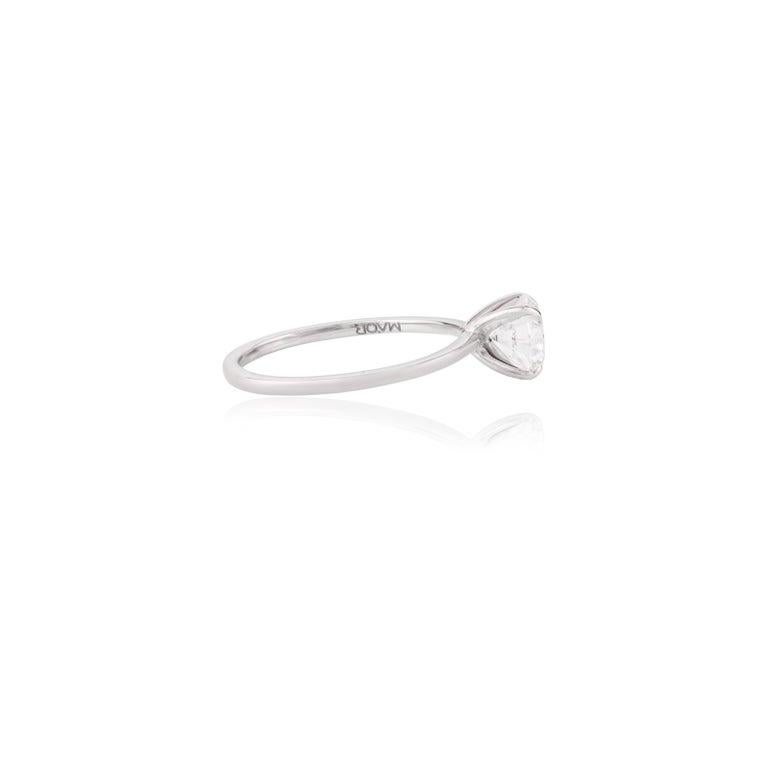For Sale:  18k White Gold Cluster Moissanite Solitaire Ring for Wedding Anniversary Gift 8