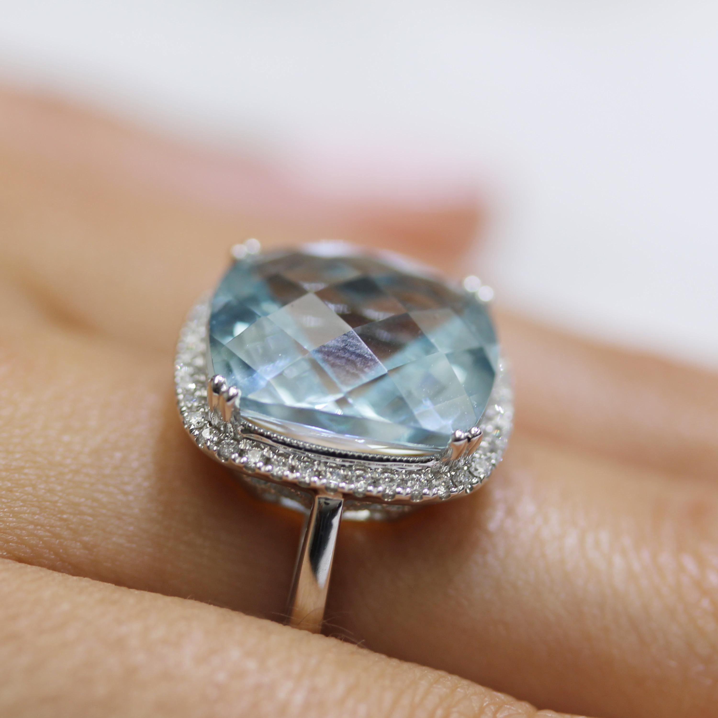 Contemporary 18 Karat White Gold Cocktail Fashion Ring with Cushion Aquamarine and Diamonds For Sale
