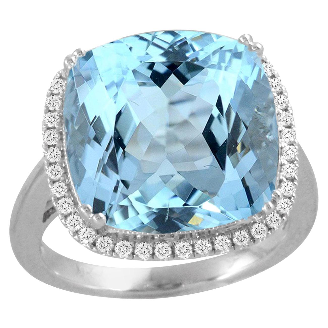 18 Karat White Gold Cocktail Fashion Ring with Cushion Aquamarine and Diamonds For Sale
