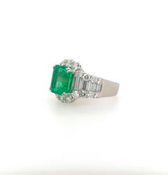 5.37 Carat Colombian Emerald and Diamond Ring GIA Certified 18k White Gold