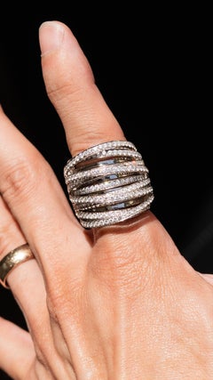 18k White Gold Crossover Diamond Cocktail Ring Approx 6.72 Carats of Natural Dia