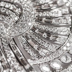 18K White Gold Curvey Swirled Diamond Brooch EGL Certified 6.34 Carats Total