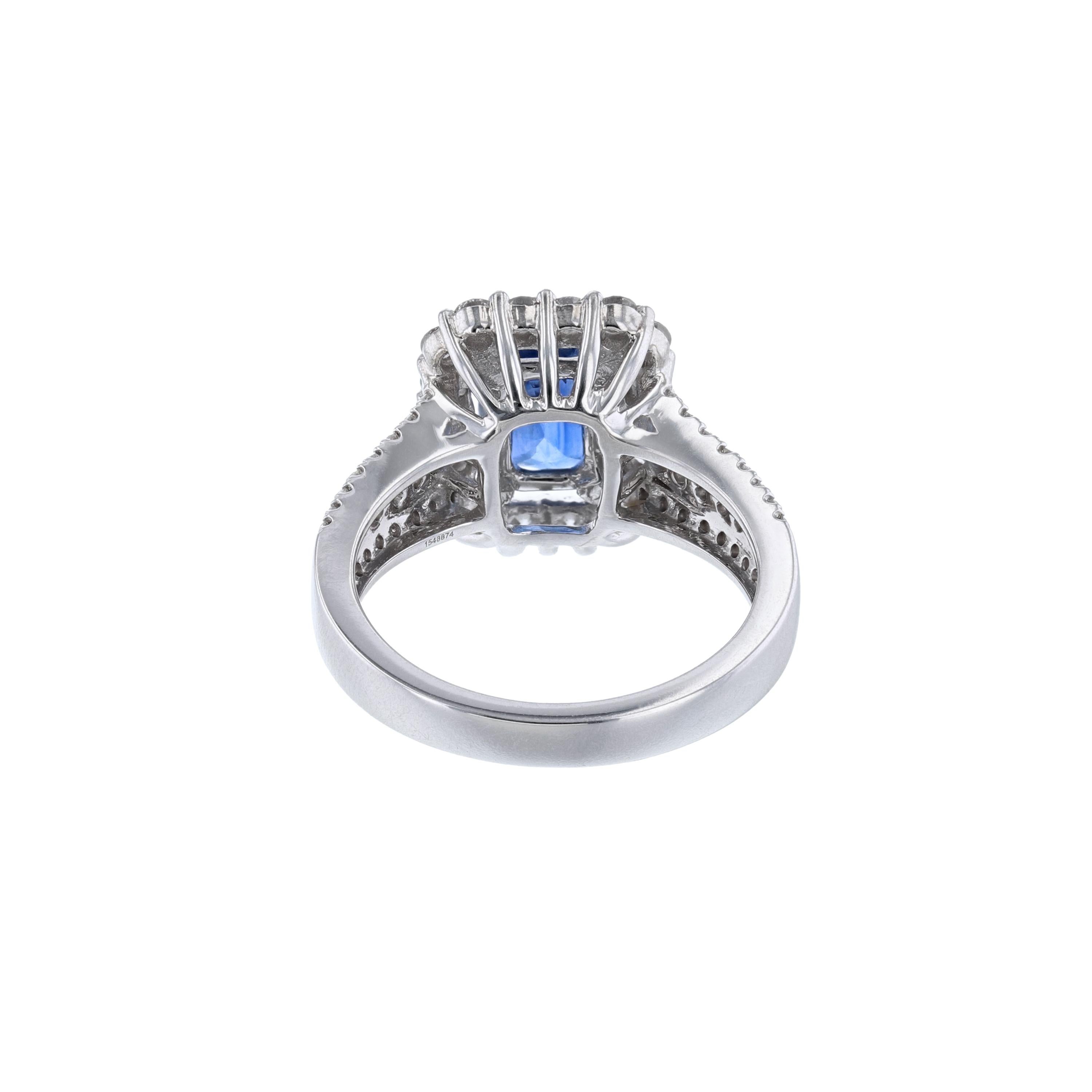 Modern 18K White Gold Cushion Cut Blue Sapphire Diamond Ring For Sale