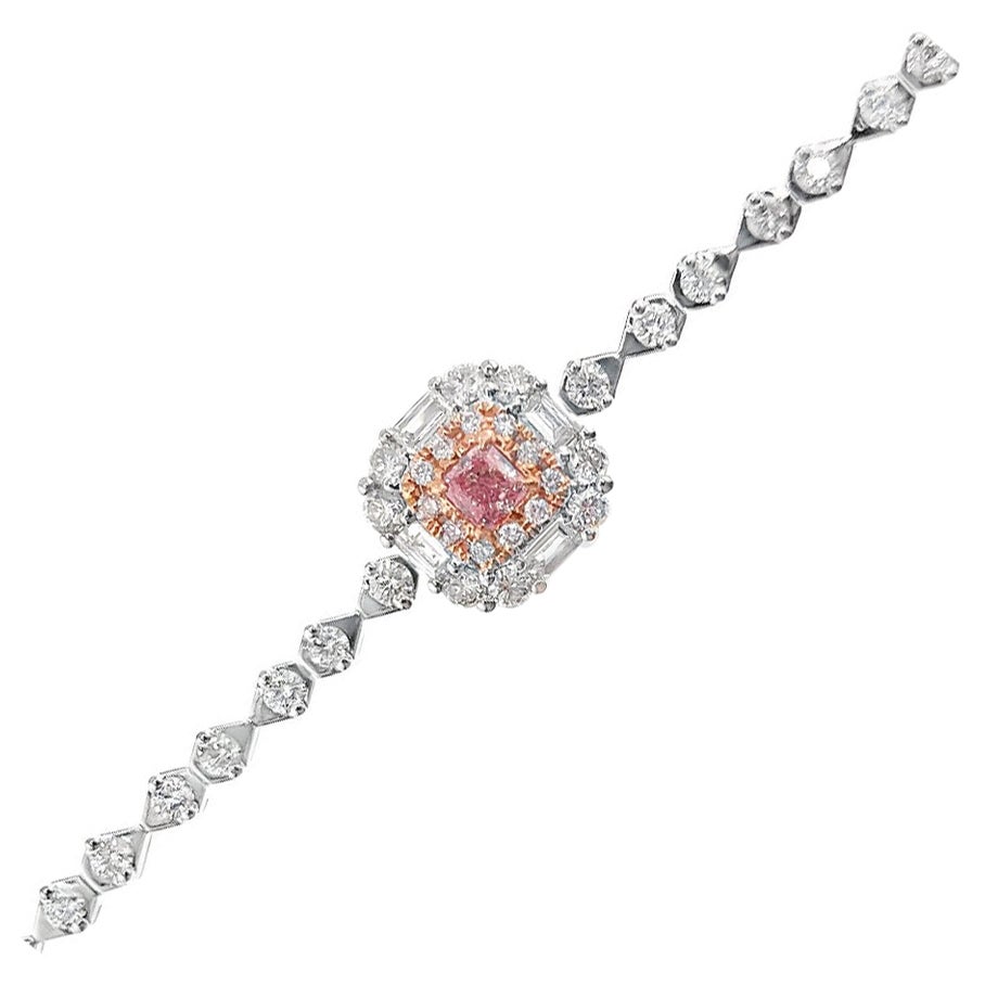 Bracciale in oro bianco 18 carati con diamanti Pink Diamond taglio cuscino e diamanti
