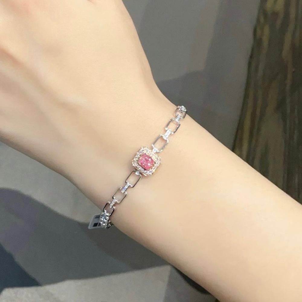 Bracelet cubain en or blanc 18 carats, diamant rose fantaisie taille coussin Neuf - En vente à Kowloon, HK
