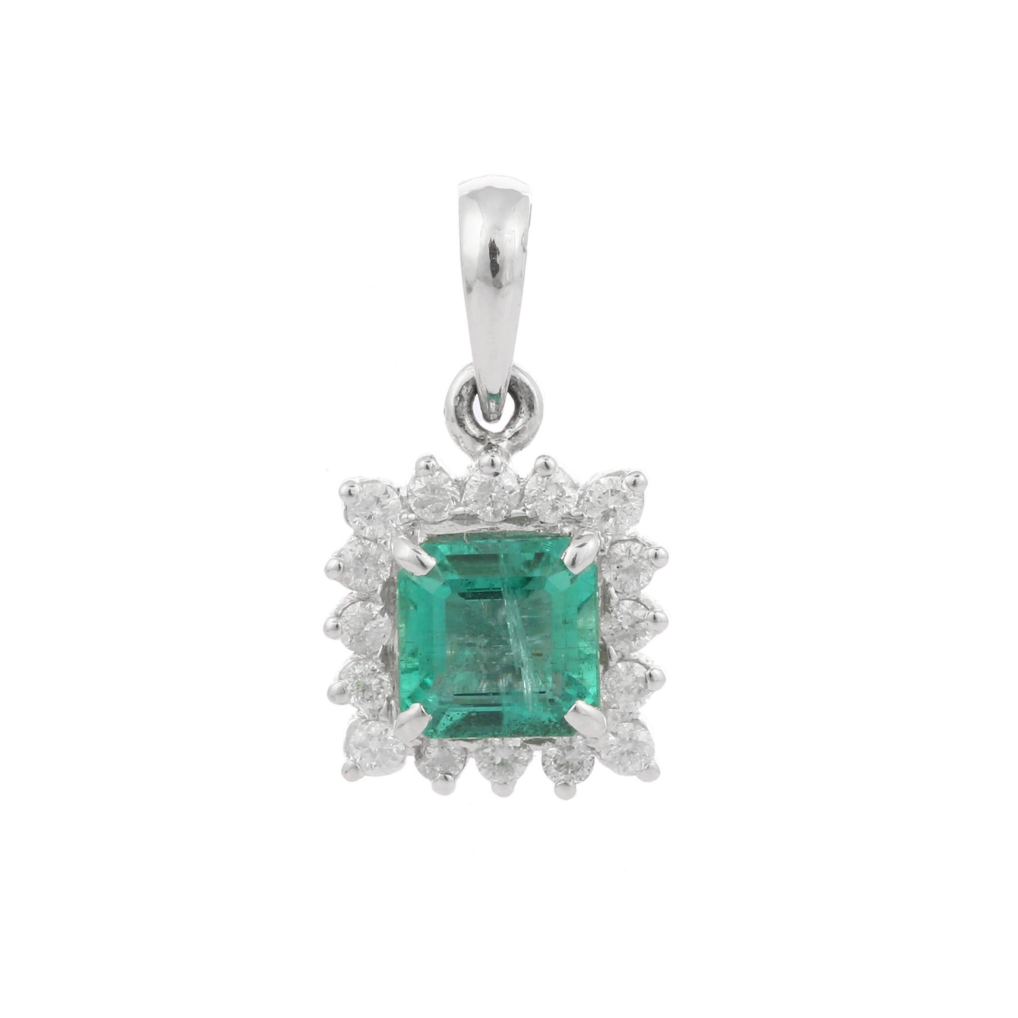 18K White Gold Dainty 1.42 Carat Emerald and Diamond Pendant In New Condition For Sale In Houston, TX