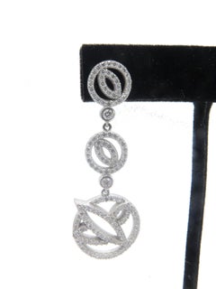 18 Karat White Gold Dangle Diamond Round Circle Earrings