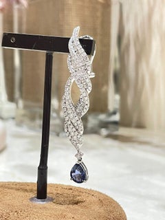 18k White Gold Dangling Earrings with Blue Sapphire and Round Cut Diamonds