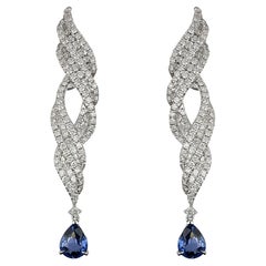 18k White Gold Dangling Earrings with Blue Sapphire and Round Cut Diamonds