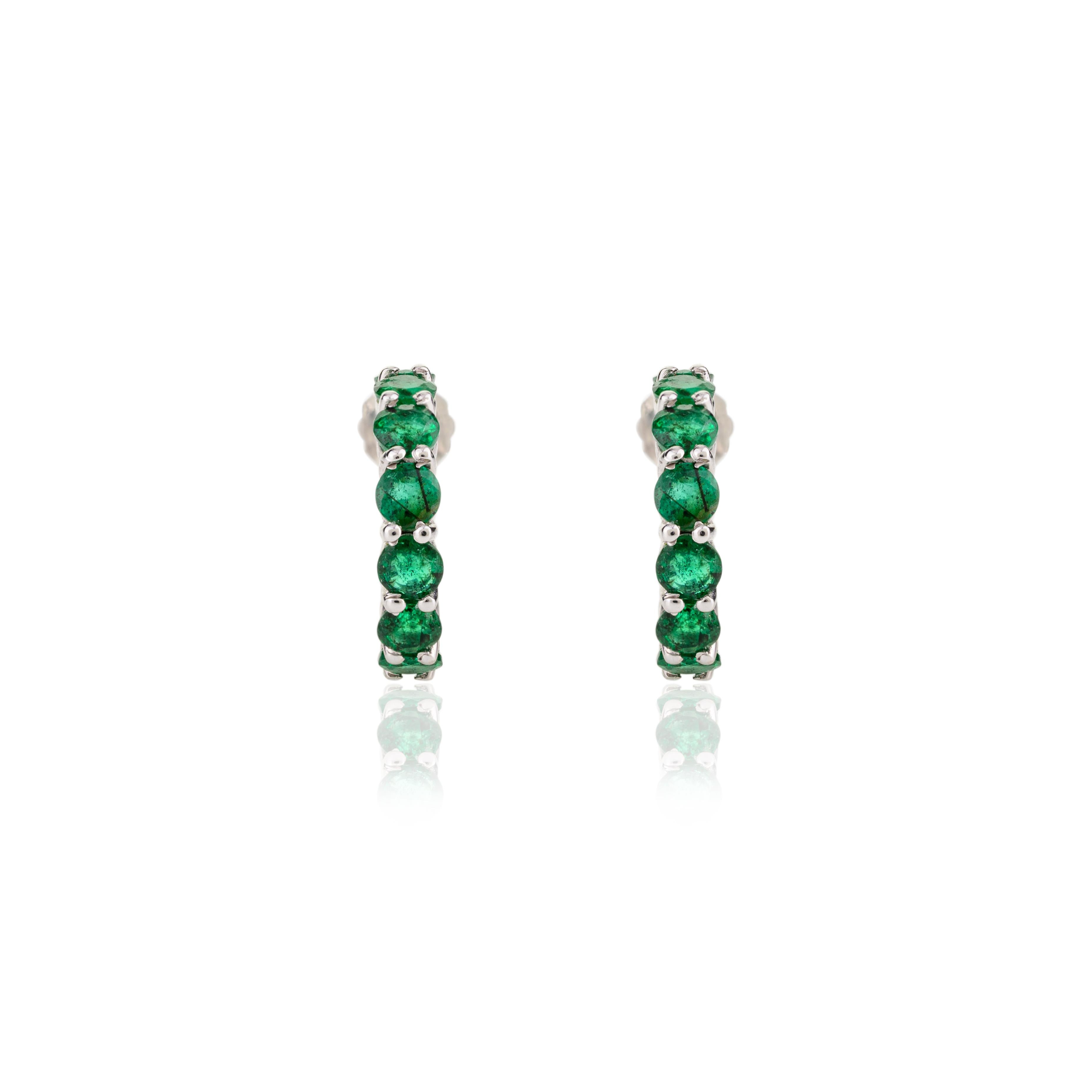 Women's 18k White Gold Bright Emerald Birthstone Tiny Hoop Earrings Gift for Her For Sale