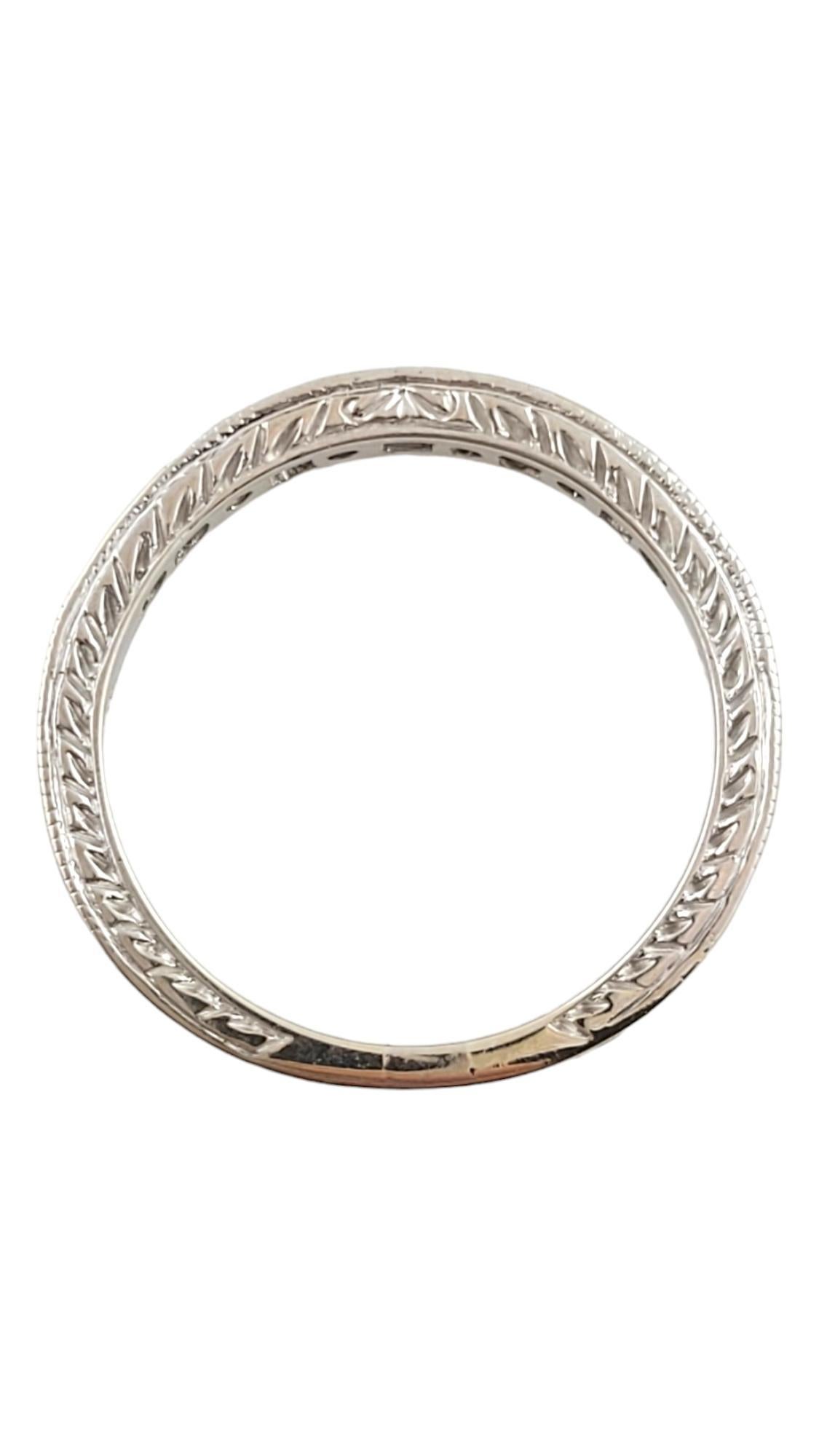 18K White Gold Dev Valencia Diamond Band Ring Size 7-7.25 #18052 In Good Condition For Sale In Washington Depot, CT