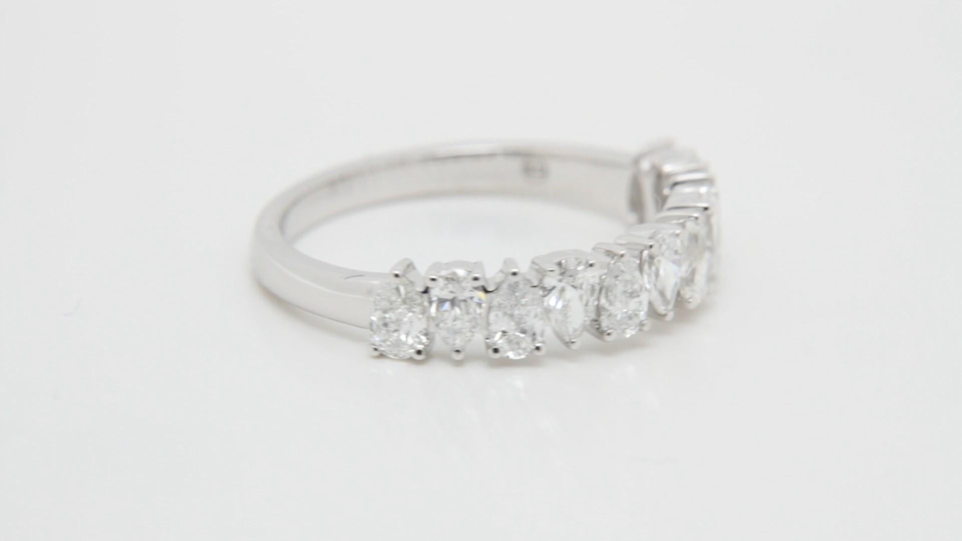 18K Weißgold Diamant 1.19cts Birne Form Diamant Ring (Moderne) im Angebot