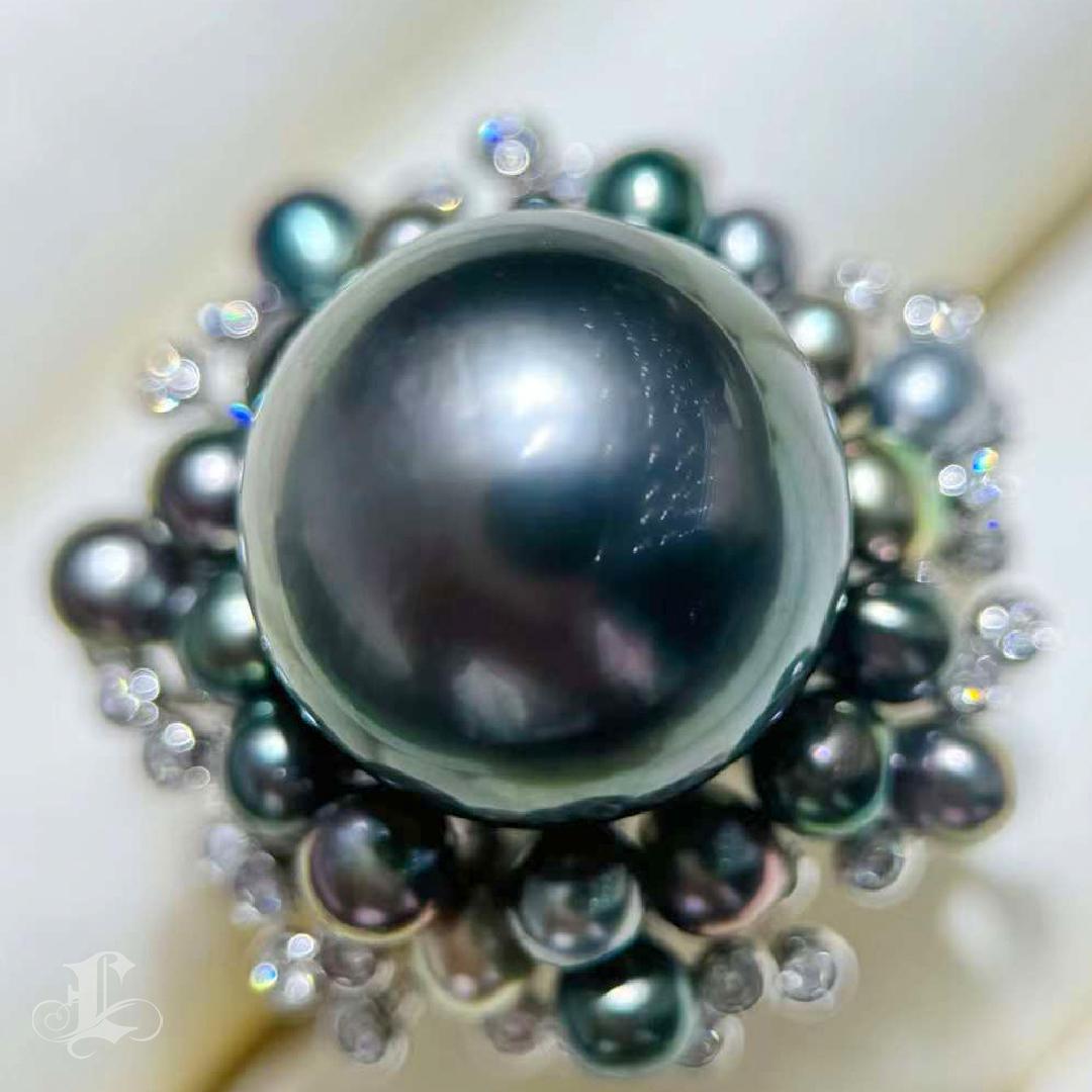 【Crown Radiance】Aurora Garden Bague avec perles de Tahiti et Keshi multicolore Pour femmes en vente