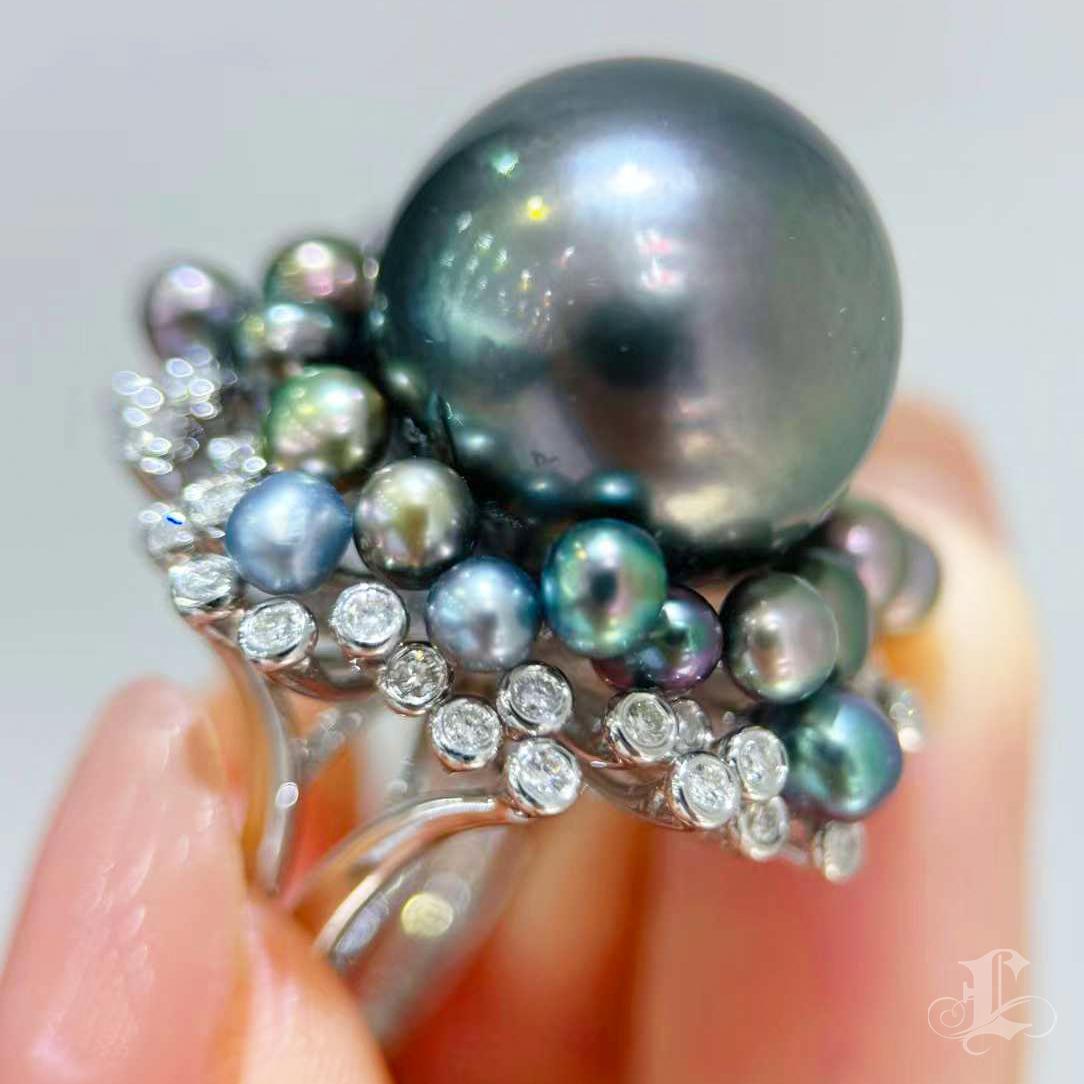 【Crown Radiance】Aurora Garden Bague avec perles de Tahiti et Keshi multicolore en vente 3