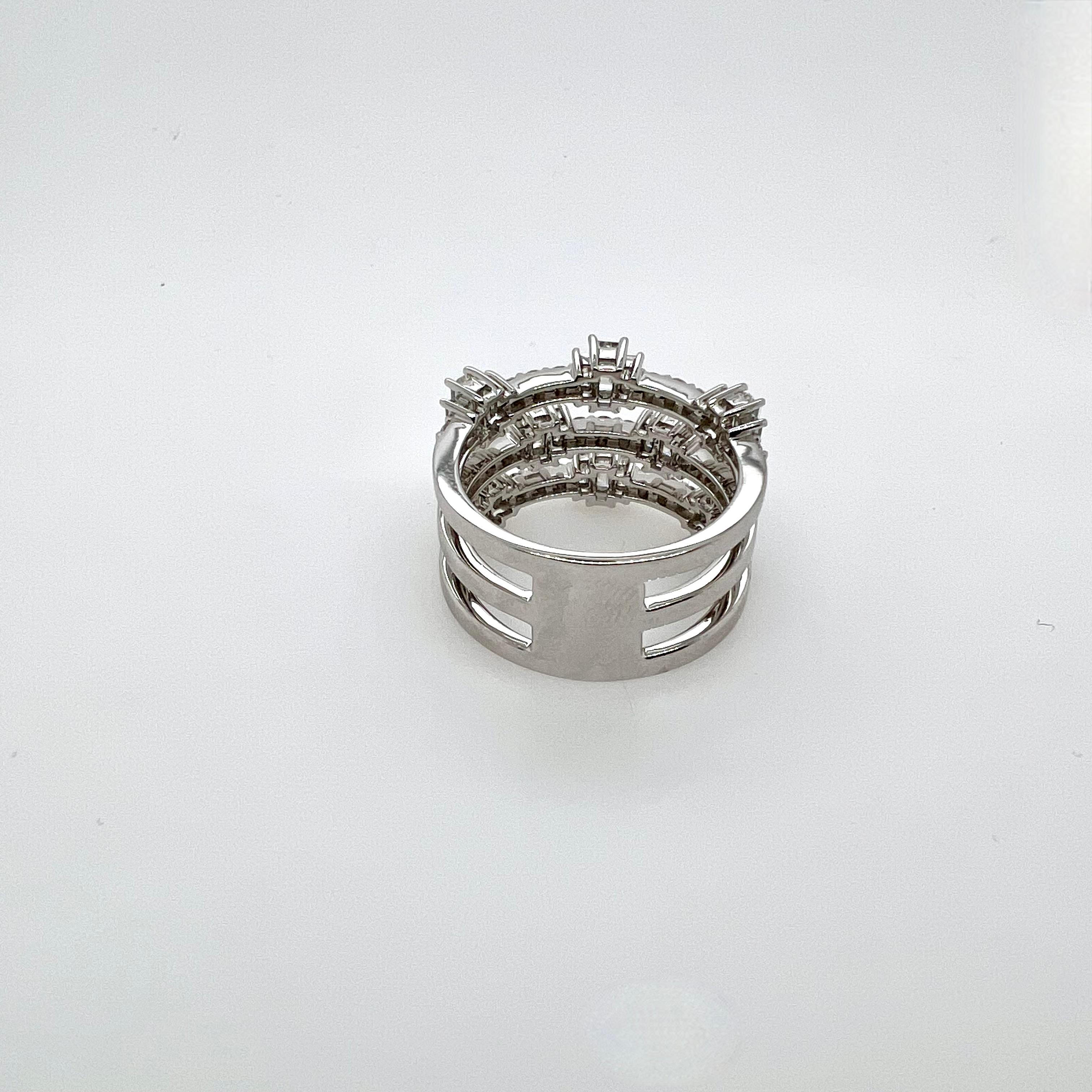 Contemporary 18k White Gold Diamond 3 Row Band Ring For Sale