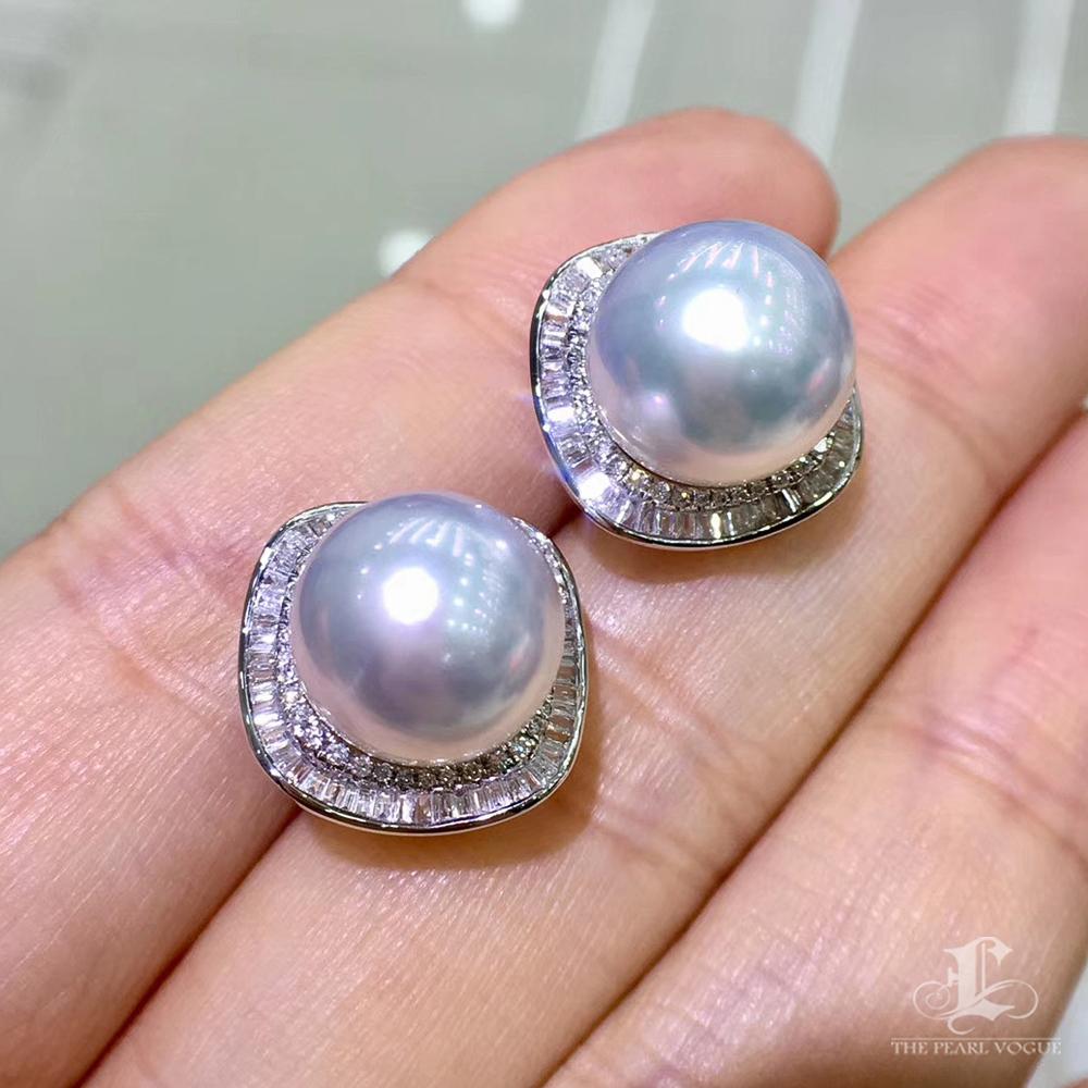 【Crown Radiance】Regal Frame Diamond South Sea Pearl Earrings In New Condition For Sale In New York, NY
