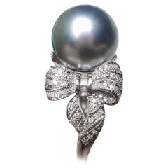 【Crown Radiance】Ribbon Leaf Aurora Tahitian Pearl & Diamond Ring