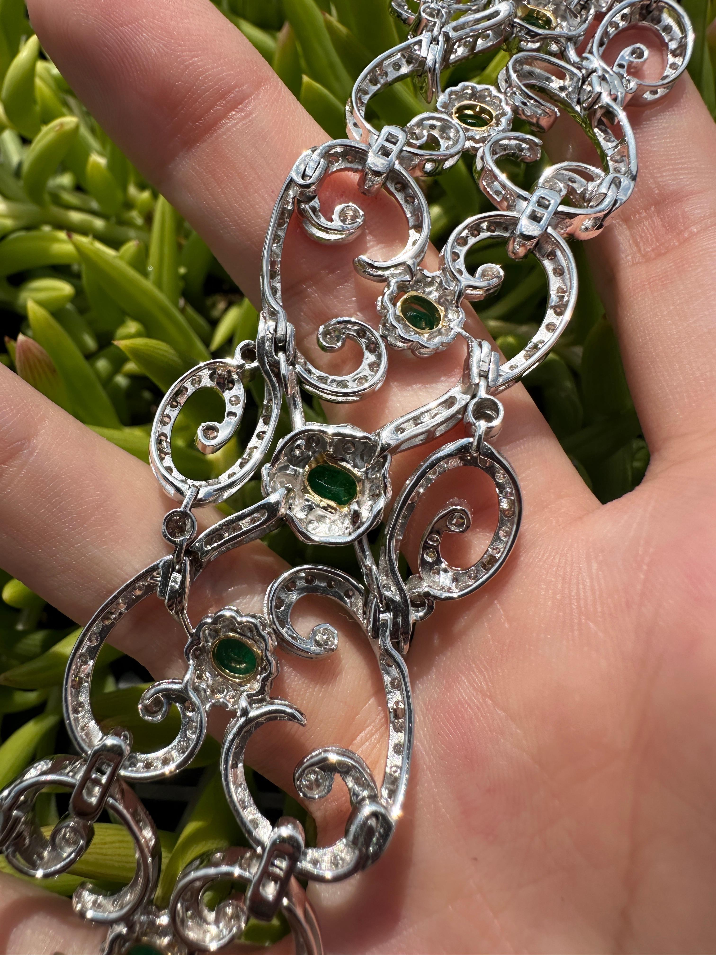 18K White Gold Diamond and Emerald Bracelet For Sale 2