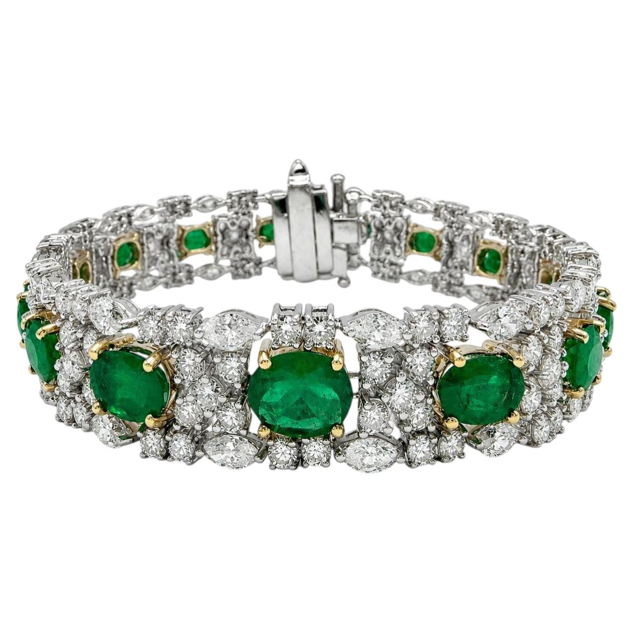Bracciale con diamanti e smeraldi in oro bianco 18 carati