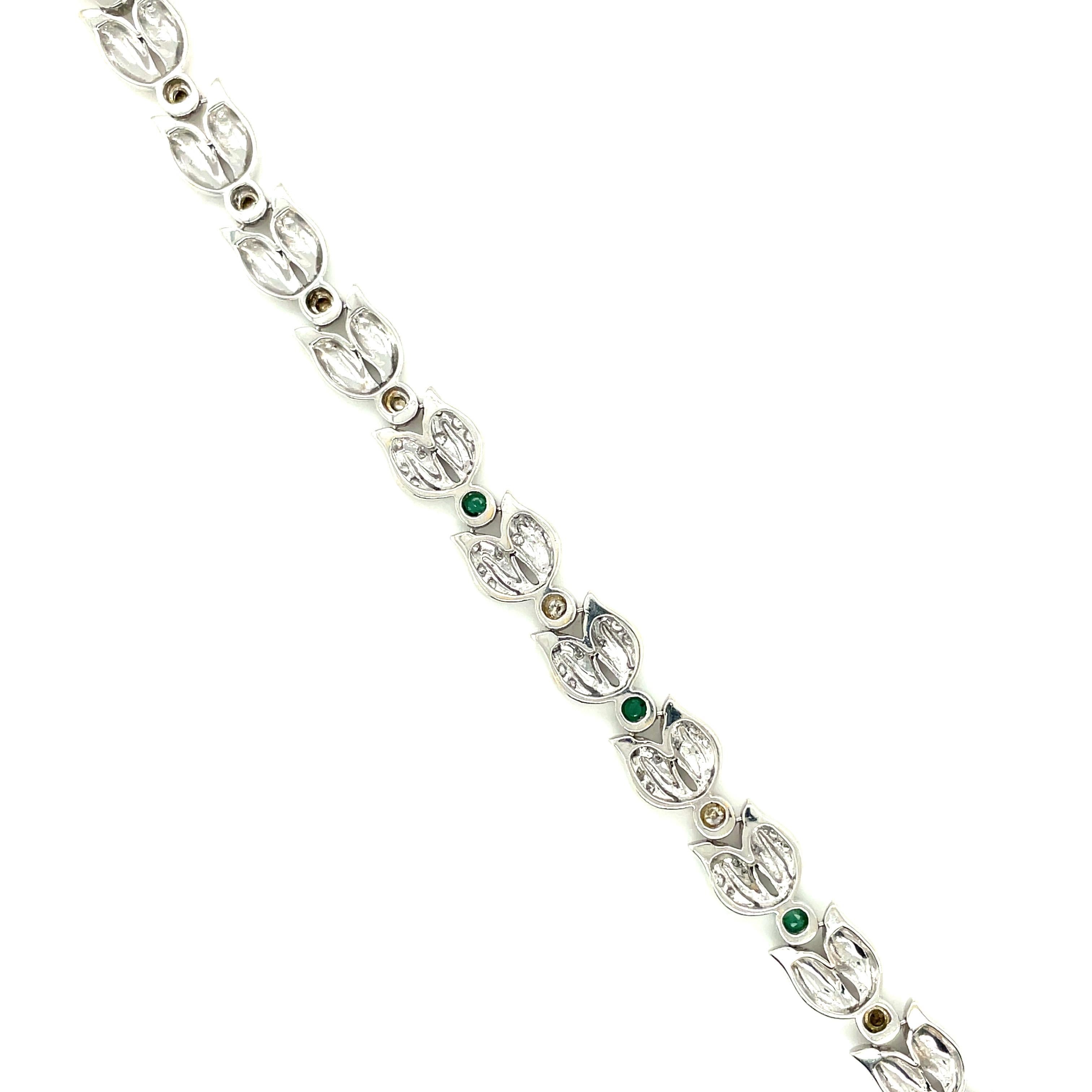Round Cut 18K White Gold Diamond and Emerald Floral Bracelet For Sale
