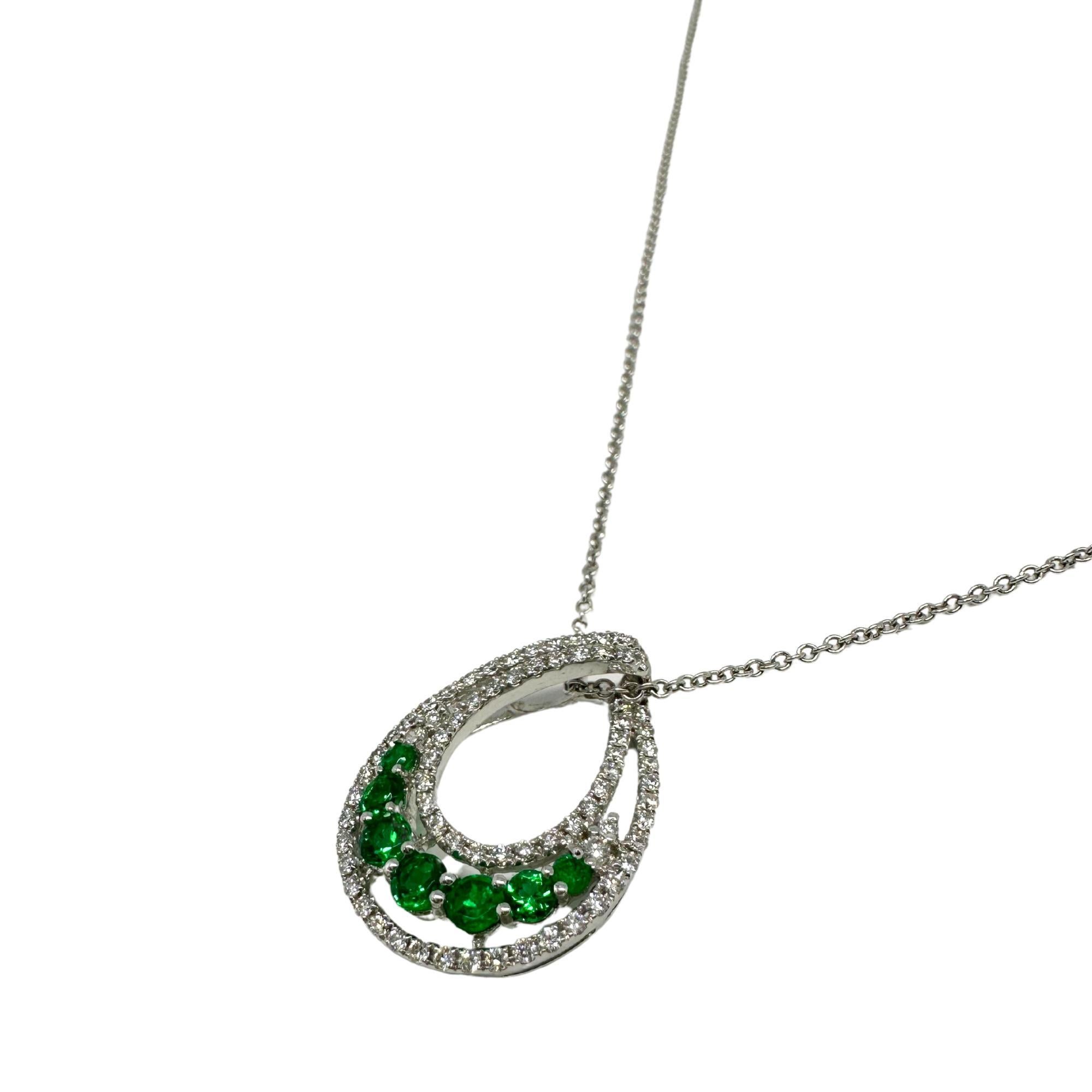 Collana con diamanti e smeraldi in oro bianco 18k in vendita 3