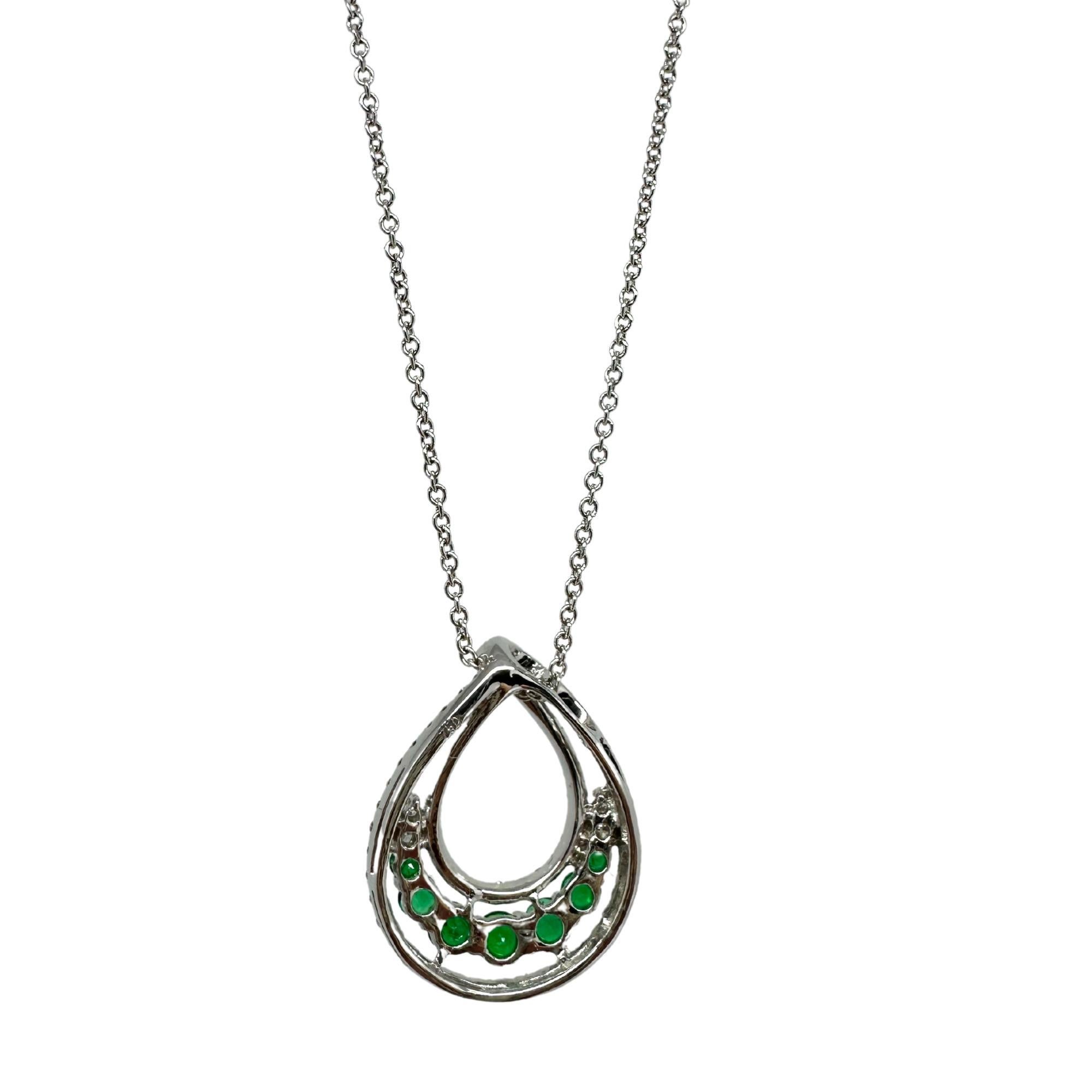 Collana con diamanti e smeraldi in oro bianco 18k in vendita 4