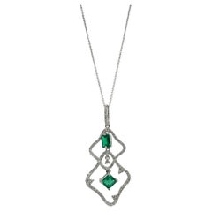 18K White Gold Diamond and Emerald Pendant Necklace