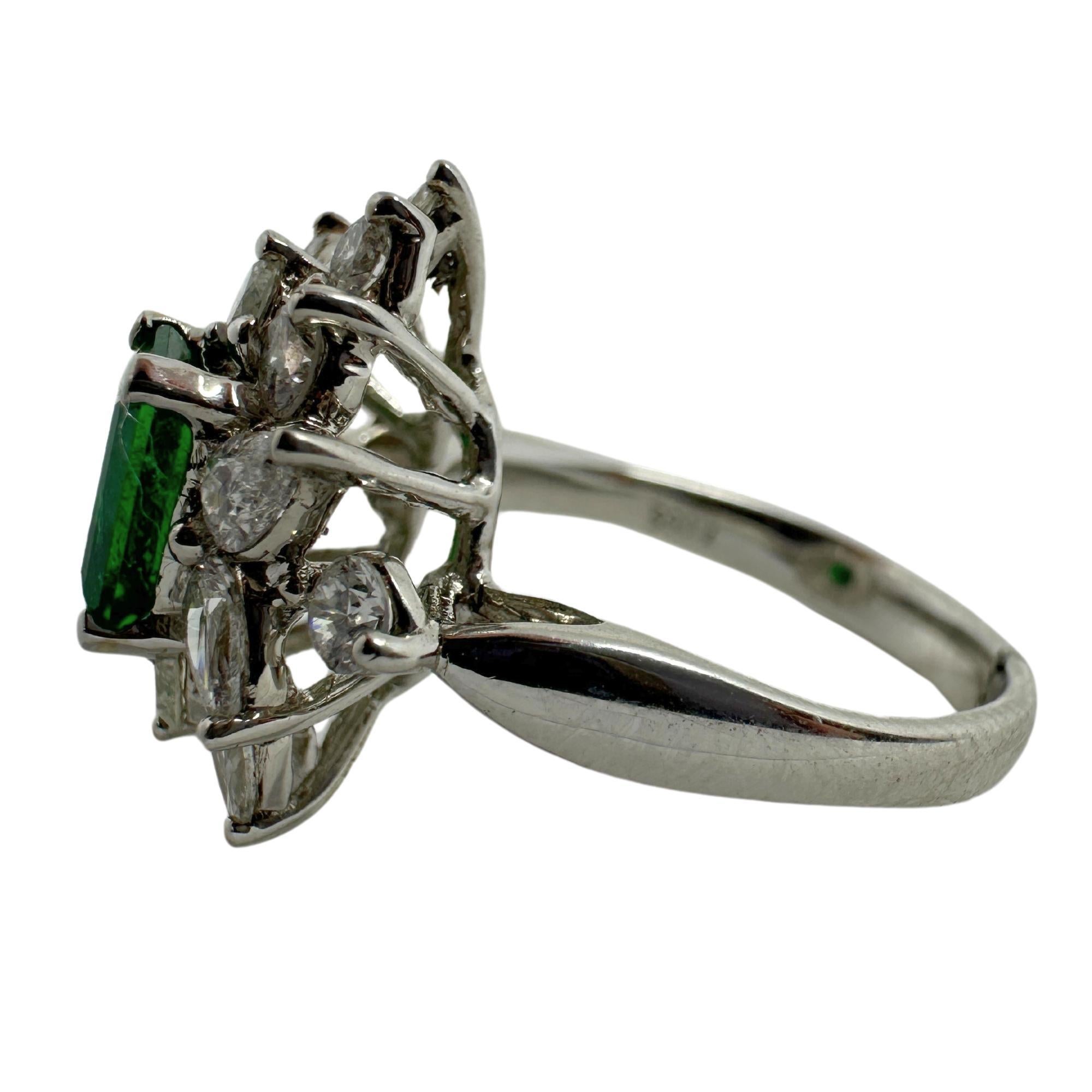 Pear Cut 18k White Gold Diamond and Emerald Ring For Sale