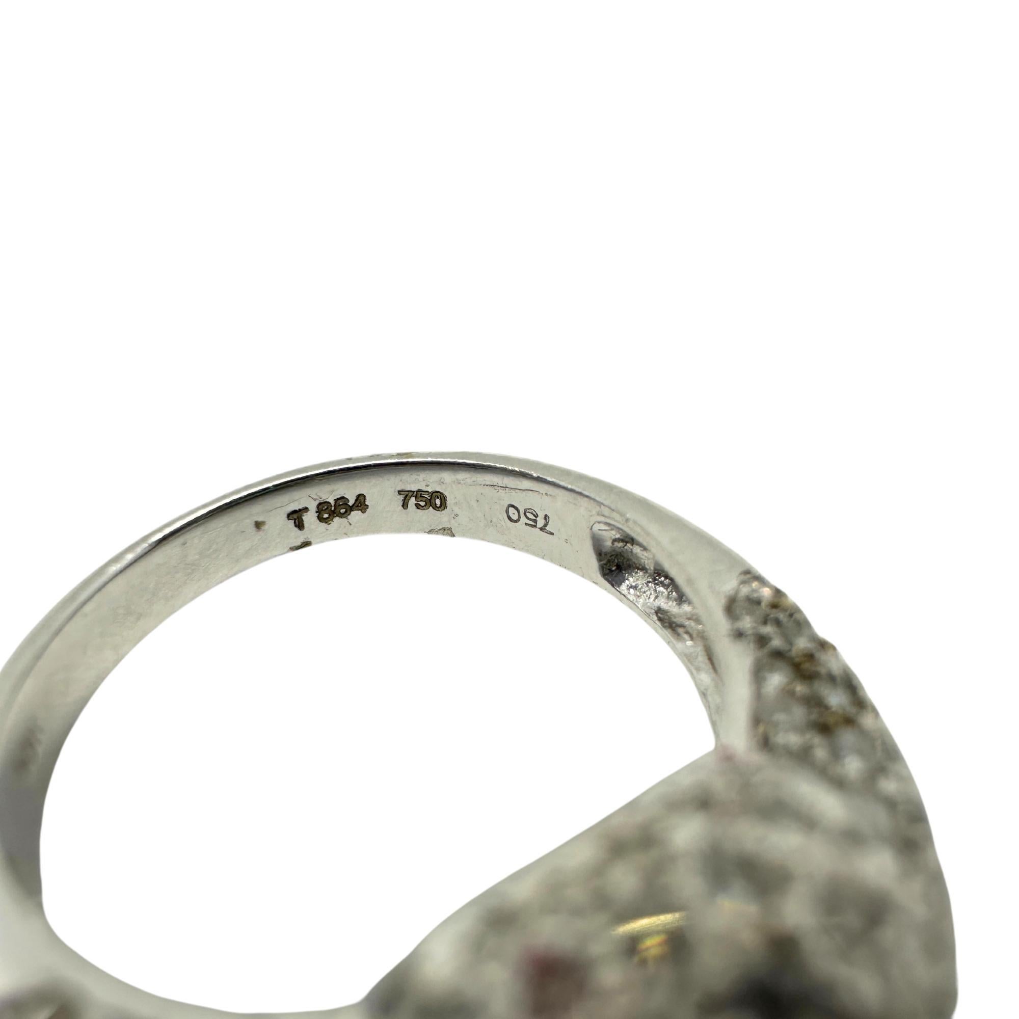 Square Cut 18k White Gold Diamond and Emerald Ring For Sale
