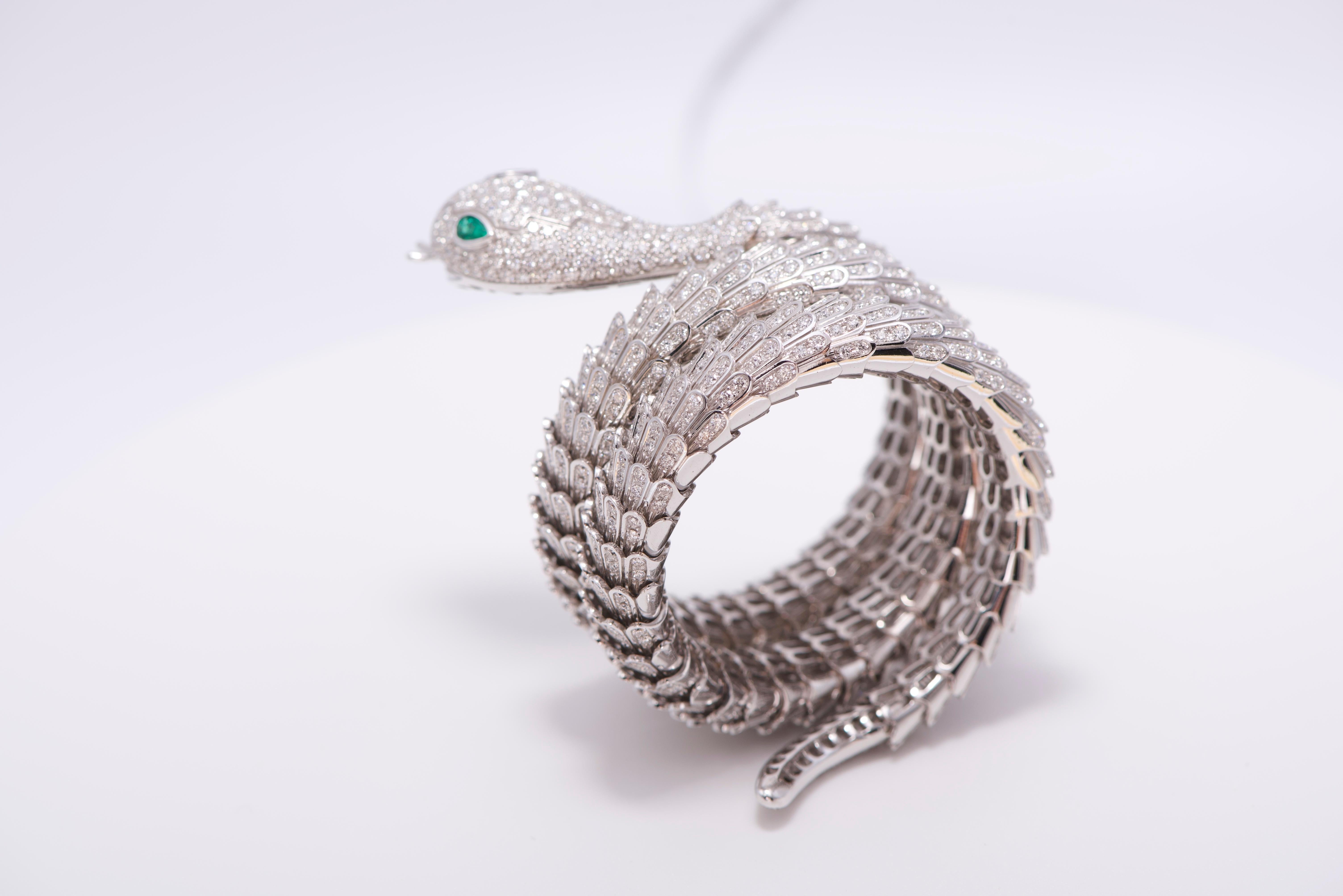 Women's 18k White Gold, Diamond, and Emerald Snake Bracelet For Sale