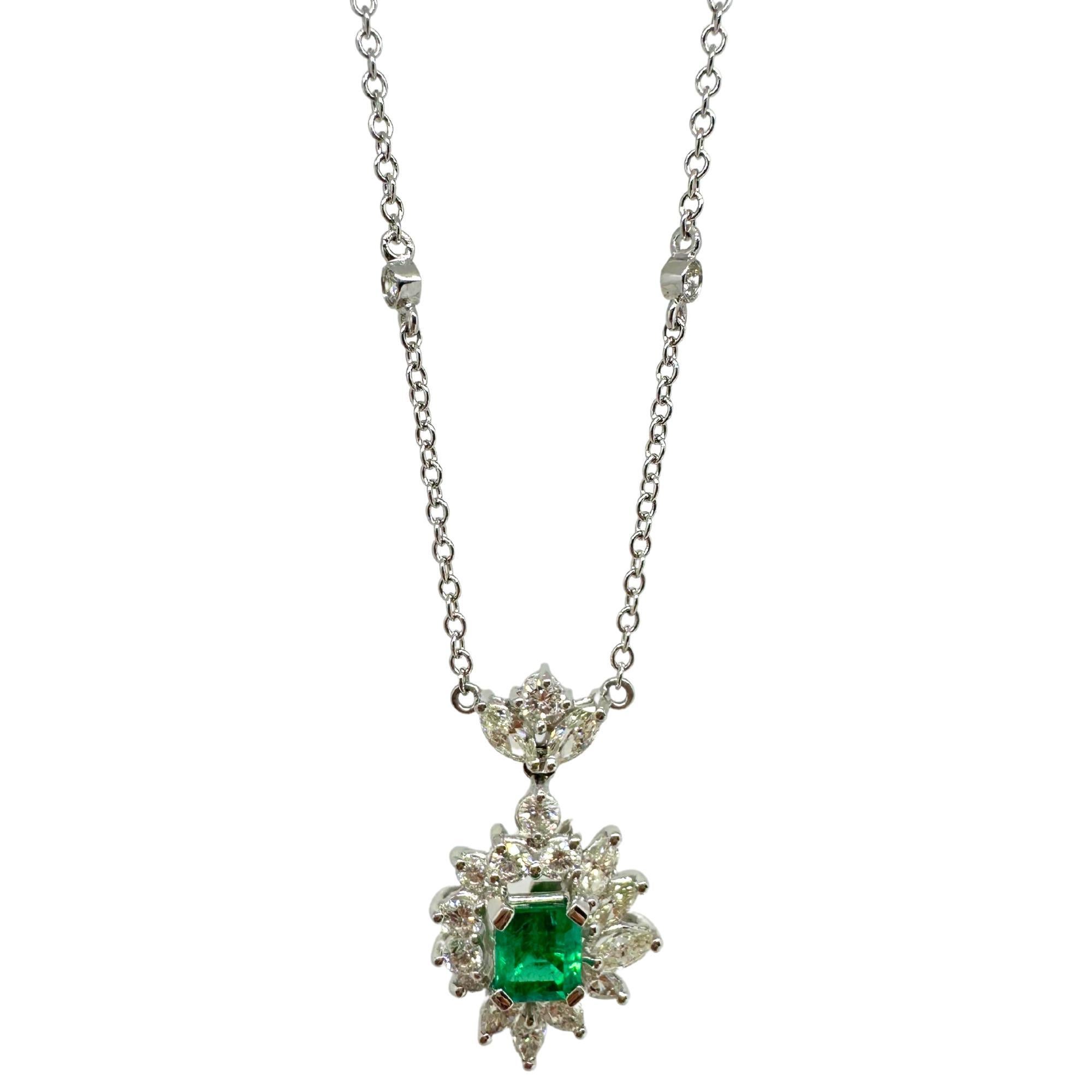 18K White Gold Diamond and Marquise Cut Emerald Pendant Necklace
Condition: In good condition with some minor surface wear consistent with age.
Length: 16 inches, 1 inch pendant
Markings: “750