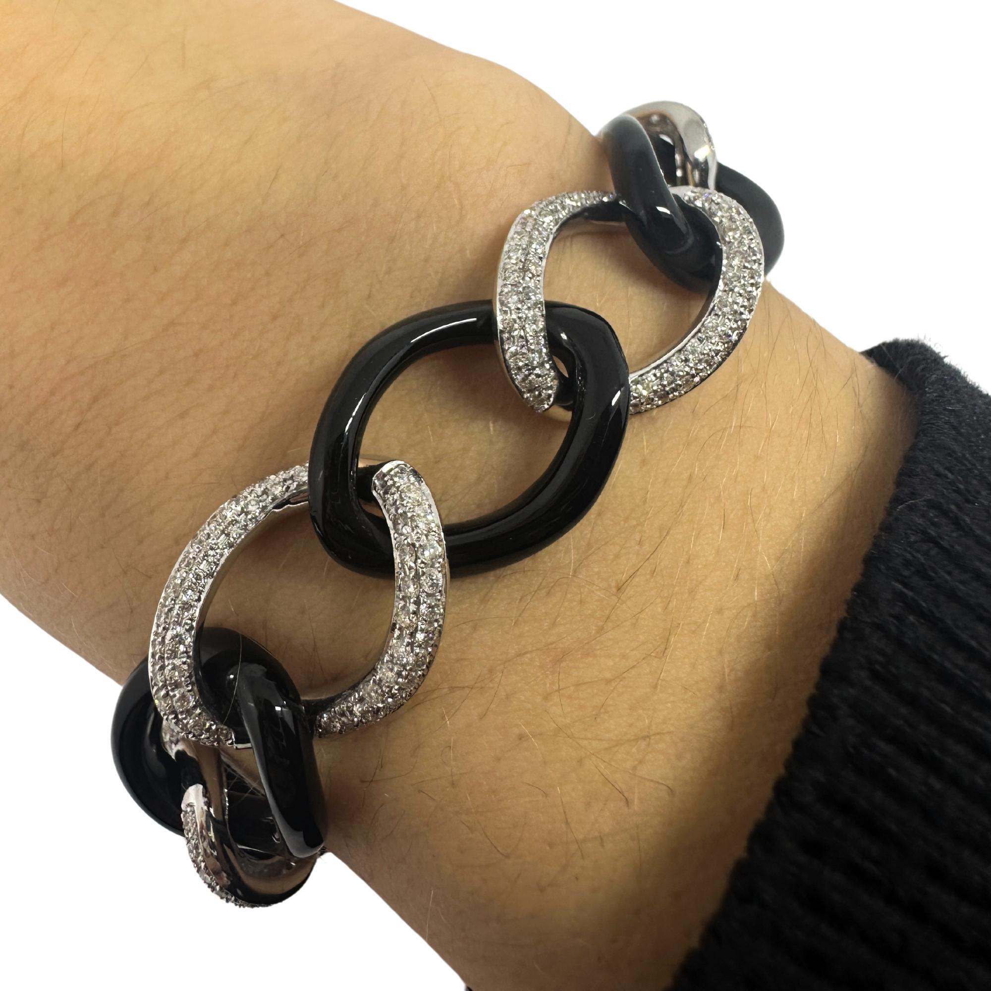 Taille ronde Bracelet à maillons en or blanc 18 carats, diamants et onyx en vente