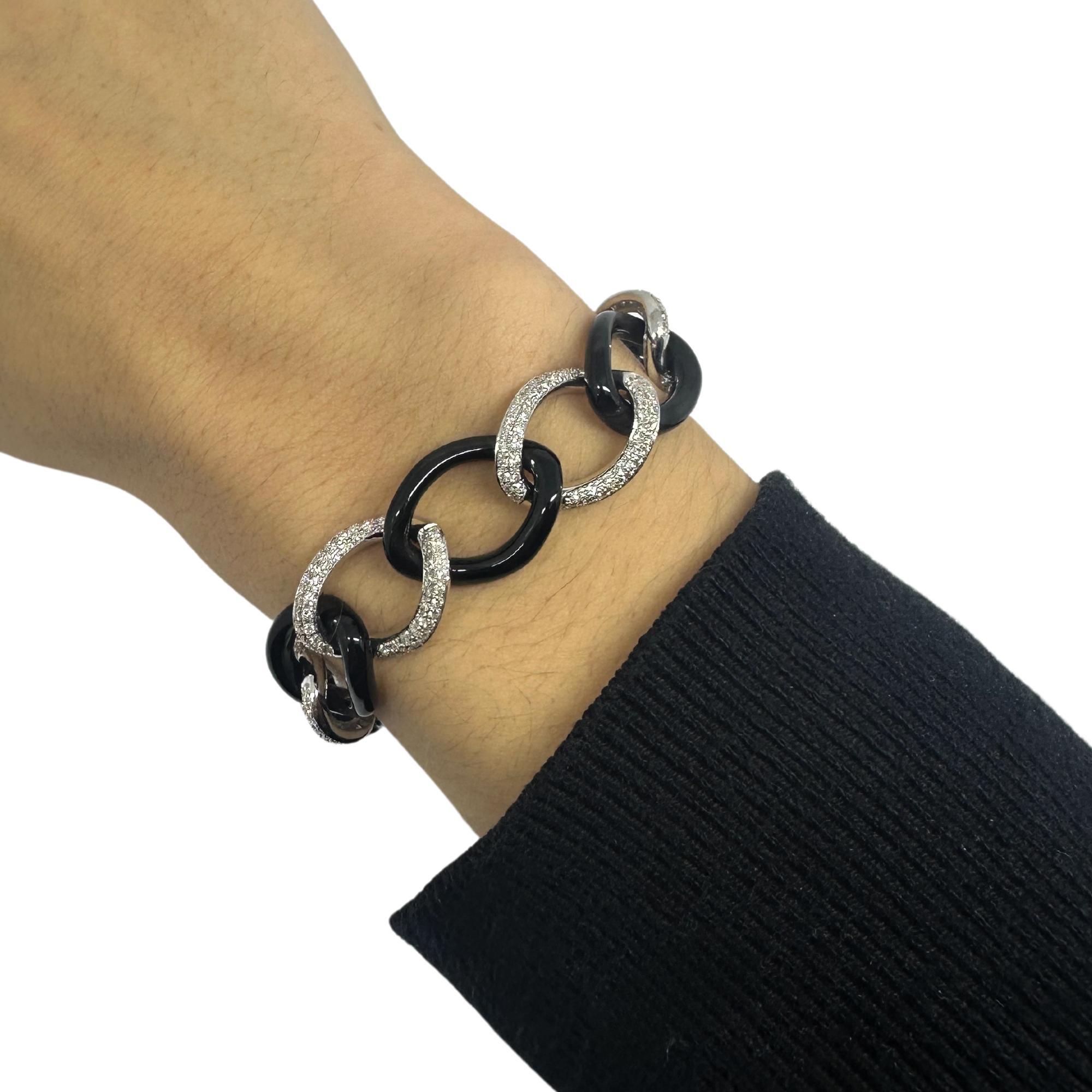 Bracelet à maillons en or blanc 18 carats, diamants et onyx en vente 2