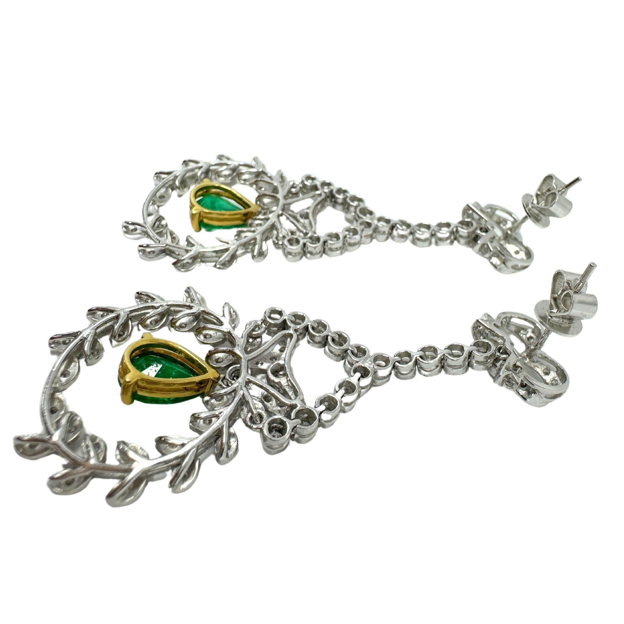 18K White Gold Diamond and Pear Cut Emerald Earrings For Sale 1