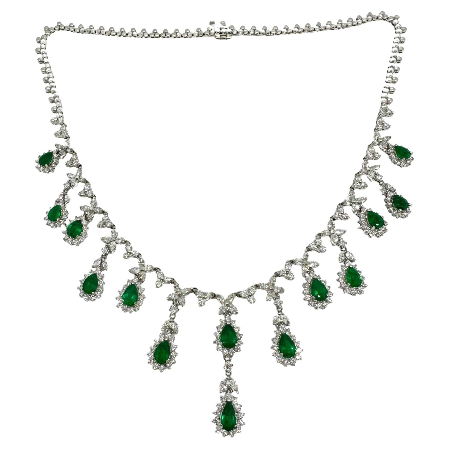 18K White Gold Diamond and Pear Cut Emerald Necklace
Condition: In good condition with some minor surface wear consistent with age.
Length: 18 inches
Markings: “750