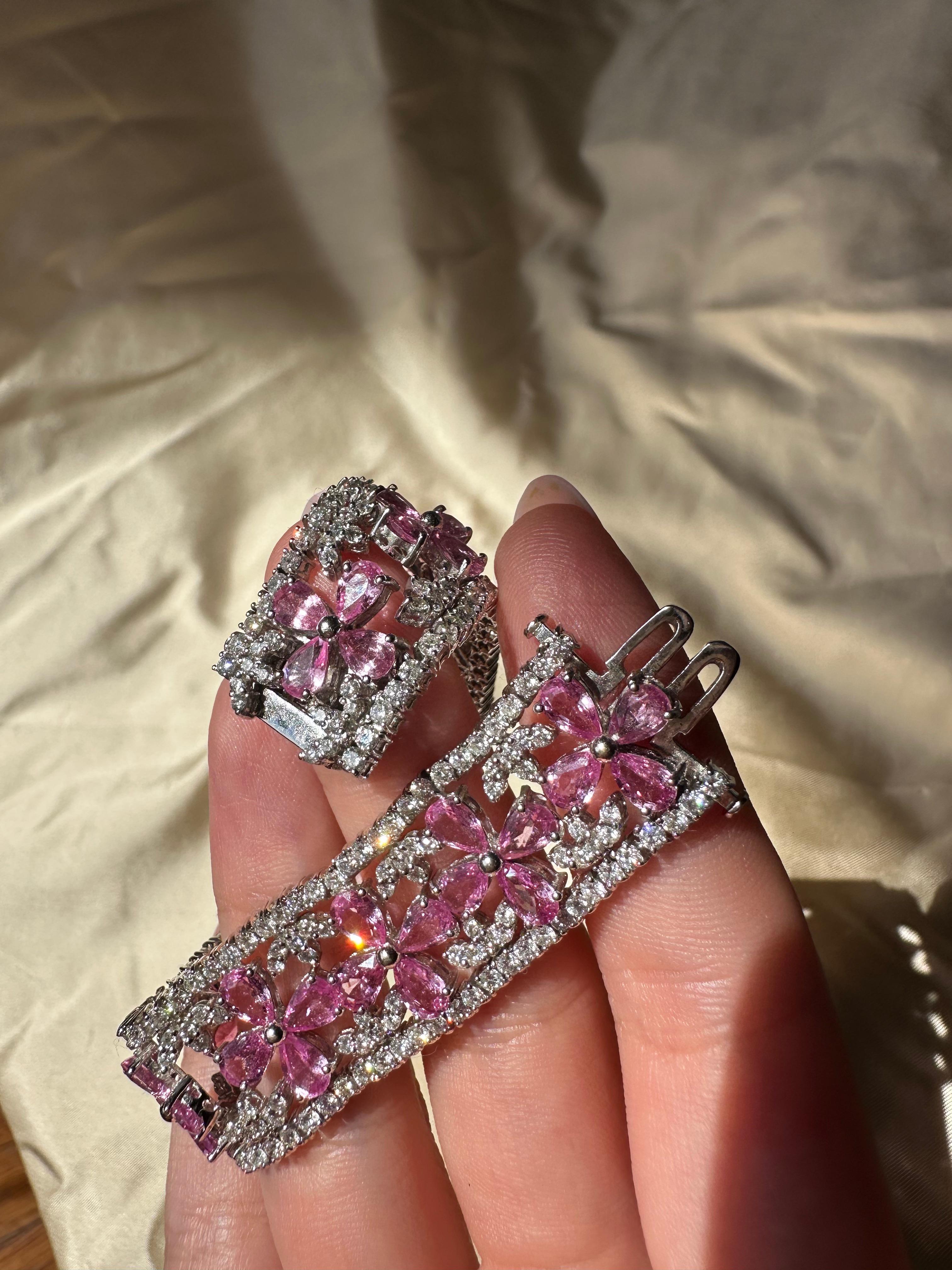 Bracelet fleur en or blanc 18K, diamant et saphir rose taille poire - 7.25 inches Unisexe en vente