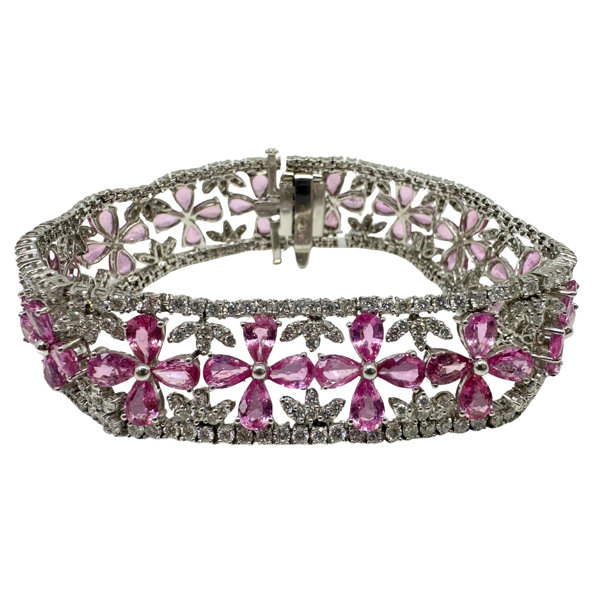 Bracelet fleur en or blanc 18K, diamant et saphir rose taille poire - 7.25 inches en vente