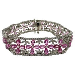 Bracelet fleur en or blanc 18K, diamant et saphir rose taille poire - 7.25 inches