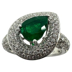18k White Gold Diamond and Pear Shaped Emerald Ring
