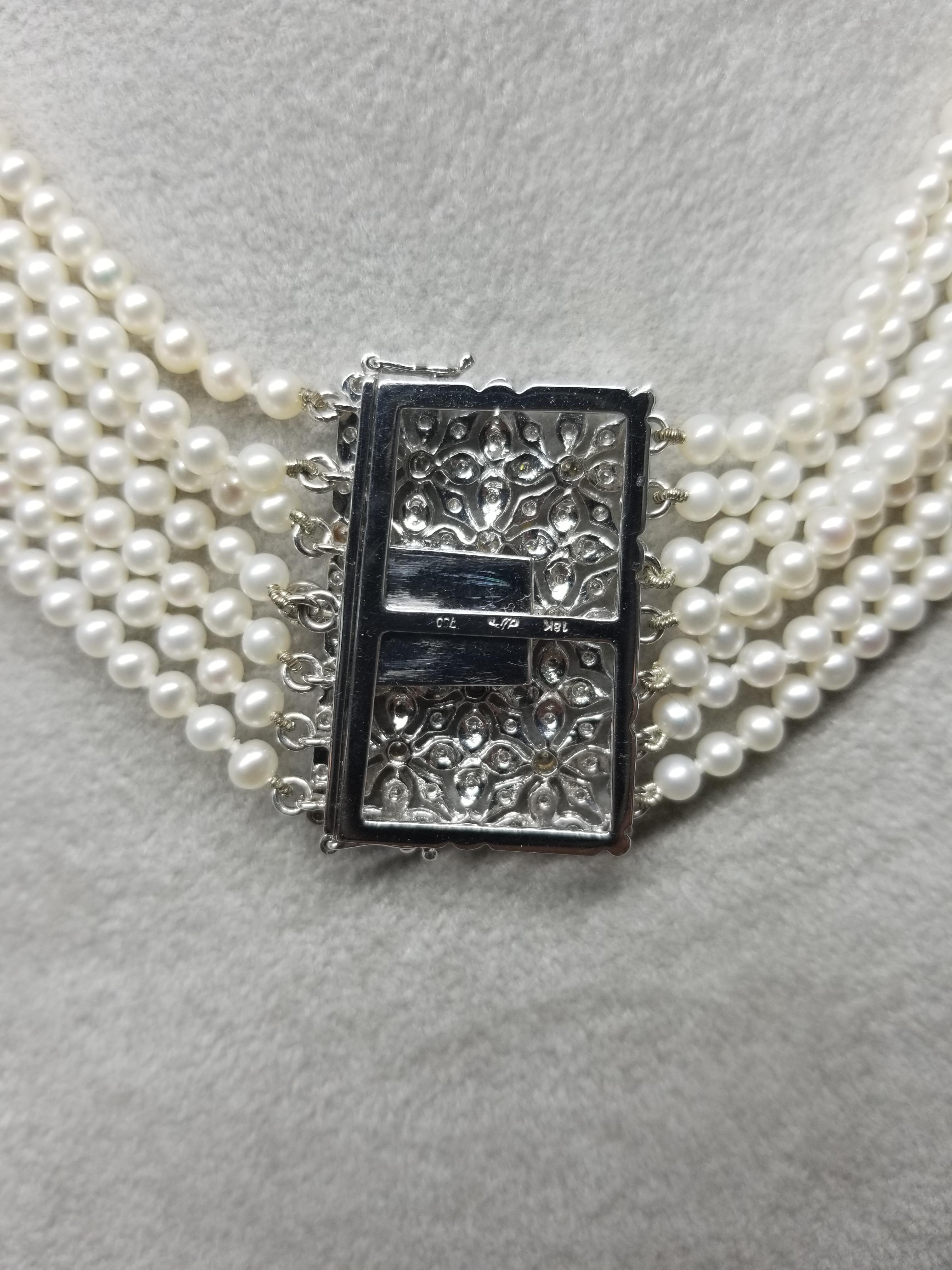 18 Karat White Gold Diamond and Pearl Collar Pendant In New Condition In Los Angeles, CA