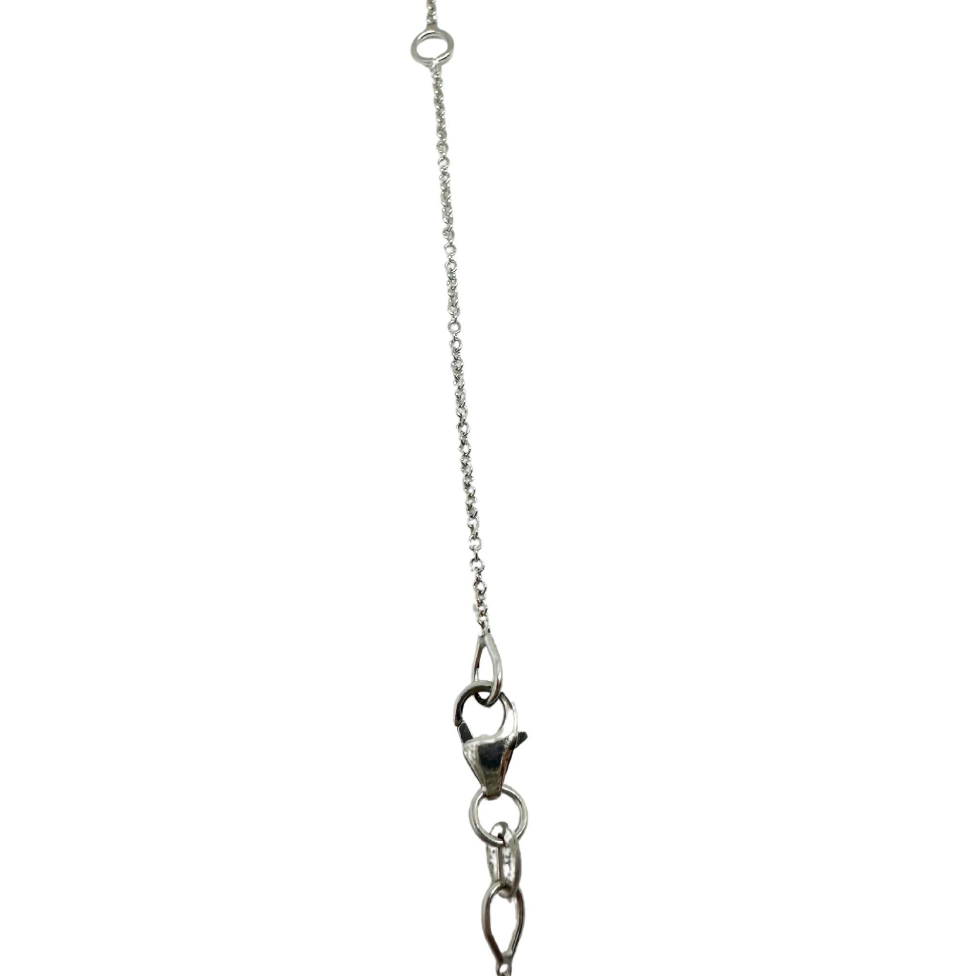 18K White Gold Diamond and Pearl Pendant Necklace For Sale 2