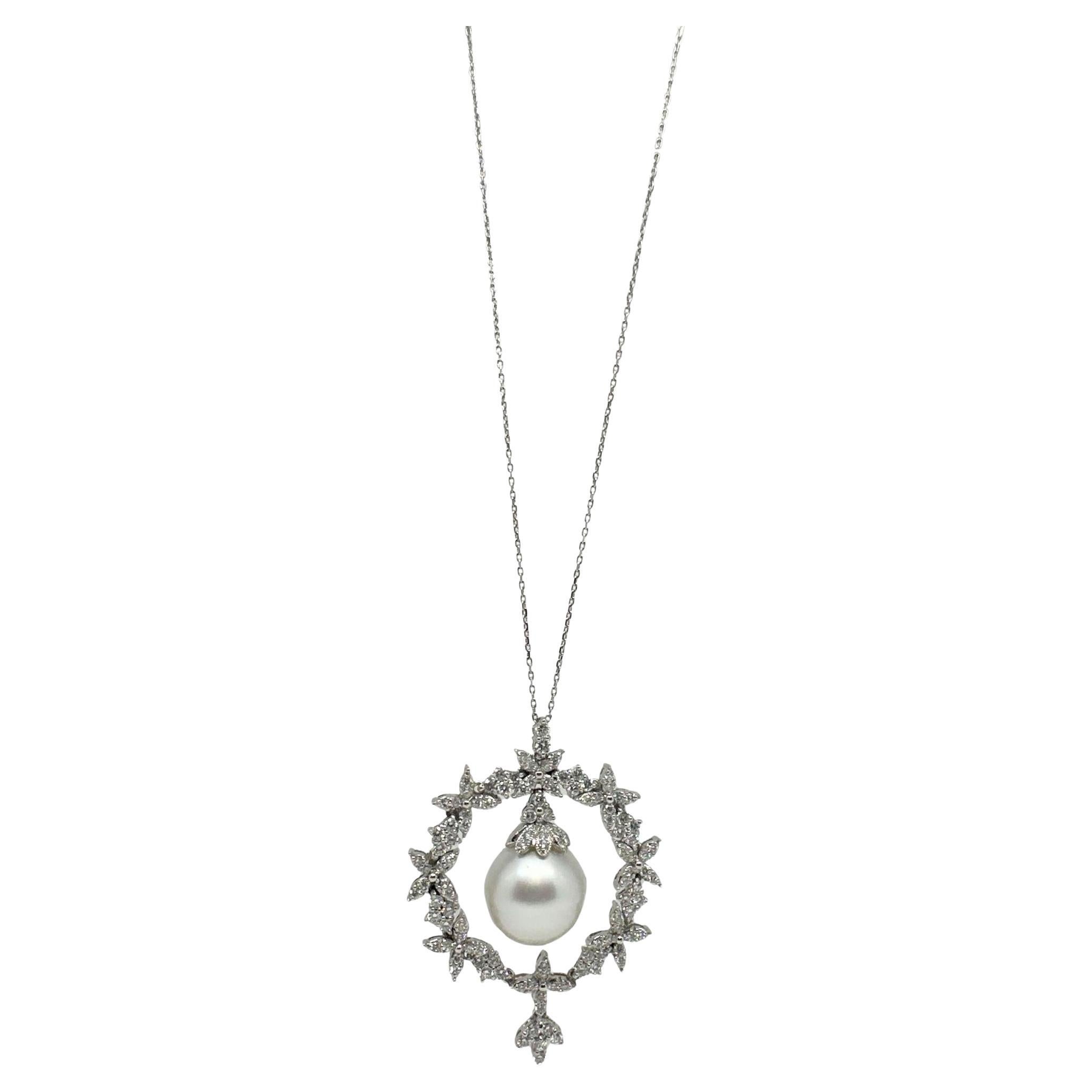 18K Weißgold Diamant- und Perlen-Anhänger-Halskette