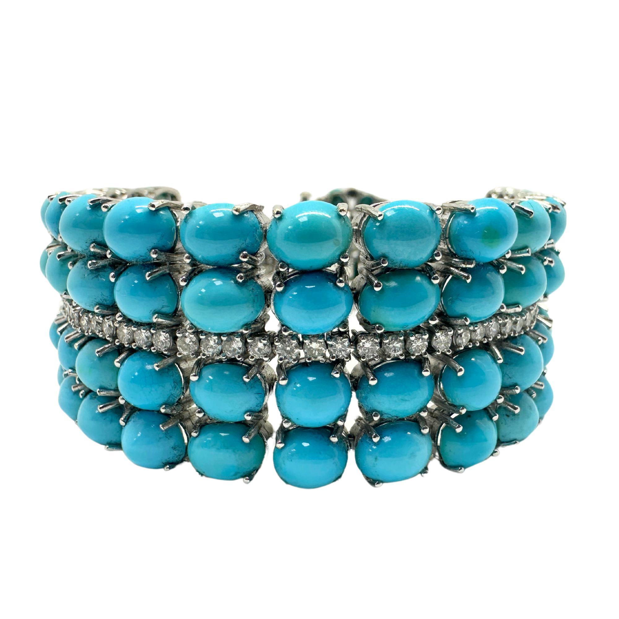 Bracciale in oro bianco 18K con diamanti e turchese persiano
Condit: In buone condizioni, con qualche lieve usura superficiale dovuta all'età.
Lunghezza: 8 pollici 
Larghezza: 1 pollice di larghezza
Marcature: 