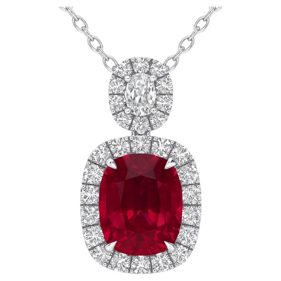Ciondolo con diamanti e rubellite in oro bianco 18 carati