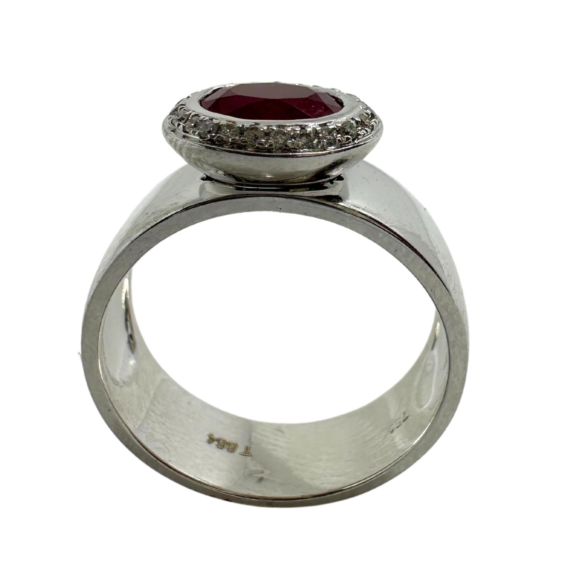 Women's 18K White Gold Diamond and Ruby Band Ring For Sale